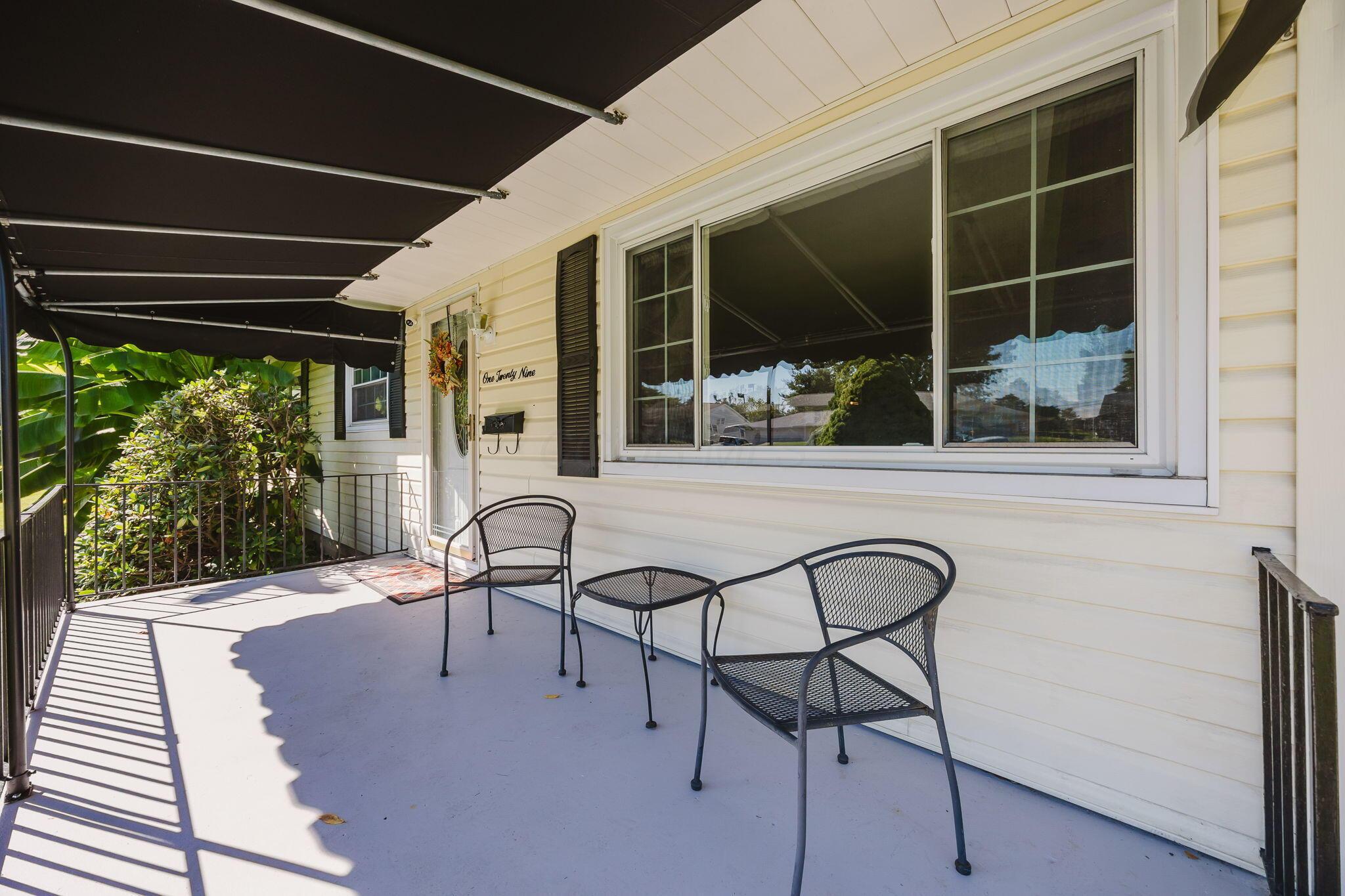 129 Kanawha Road Property Photo 8