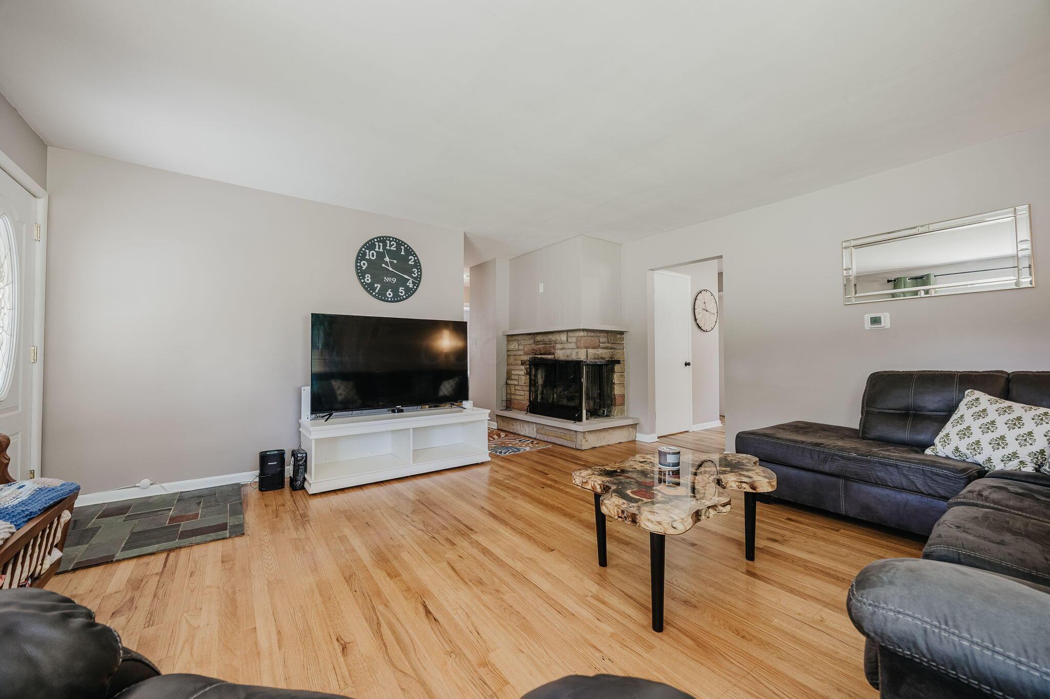 129 Kanawha Road Property Photo 12
