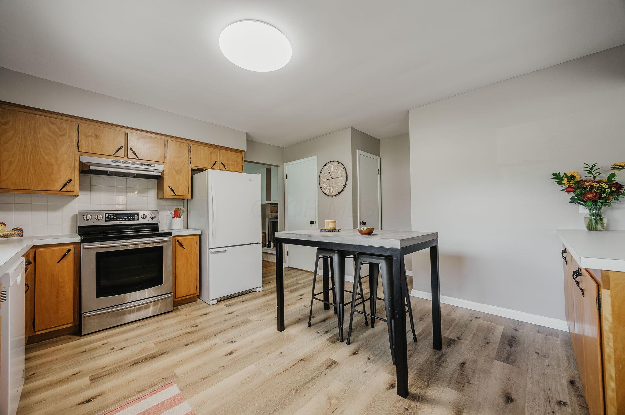 129 Kanawha Road Property Photo 18
