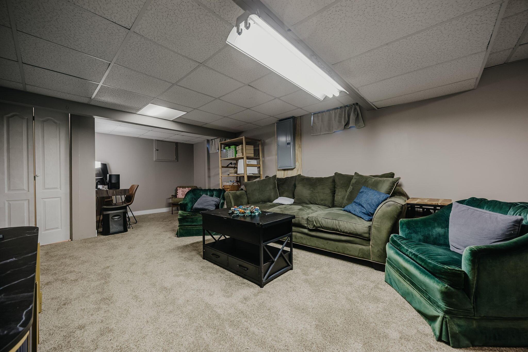 129 Kanawha Road Property Photo 39