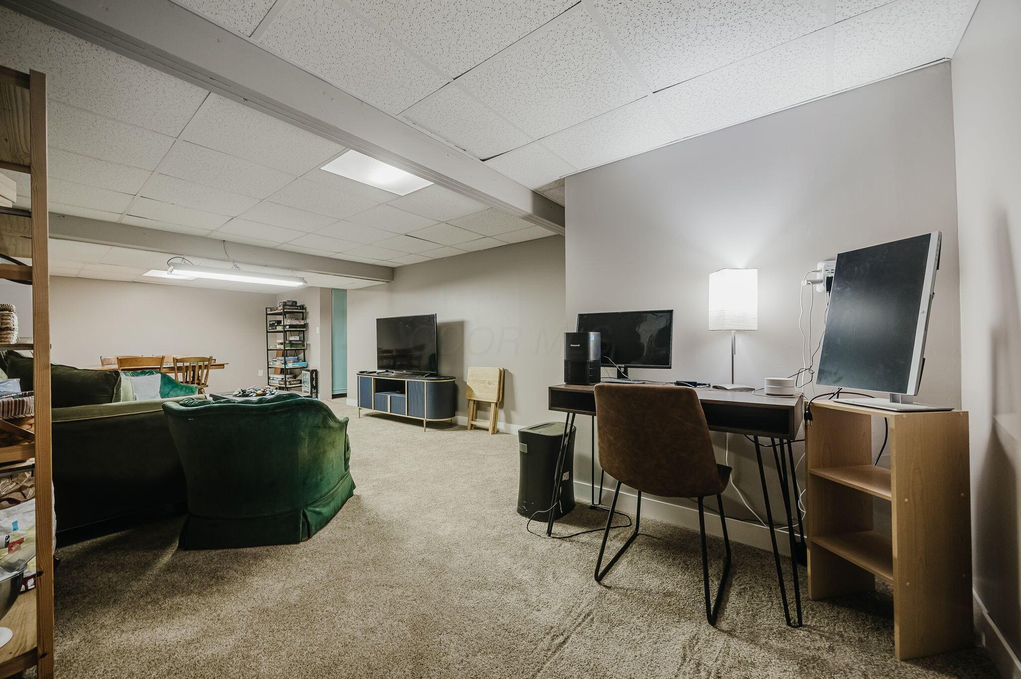 129 Kanawha Road Property Photo 41