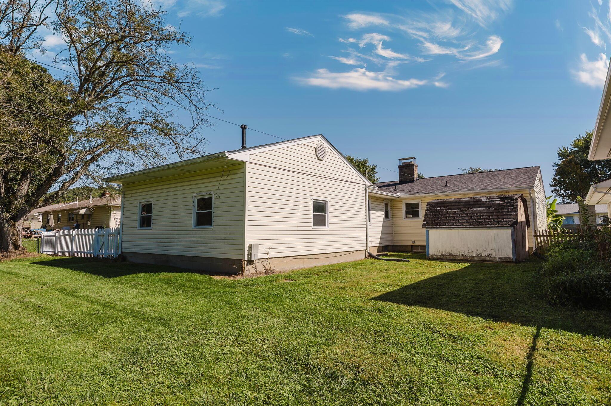 129 Kanawha Road Property Photo 60
