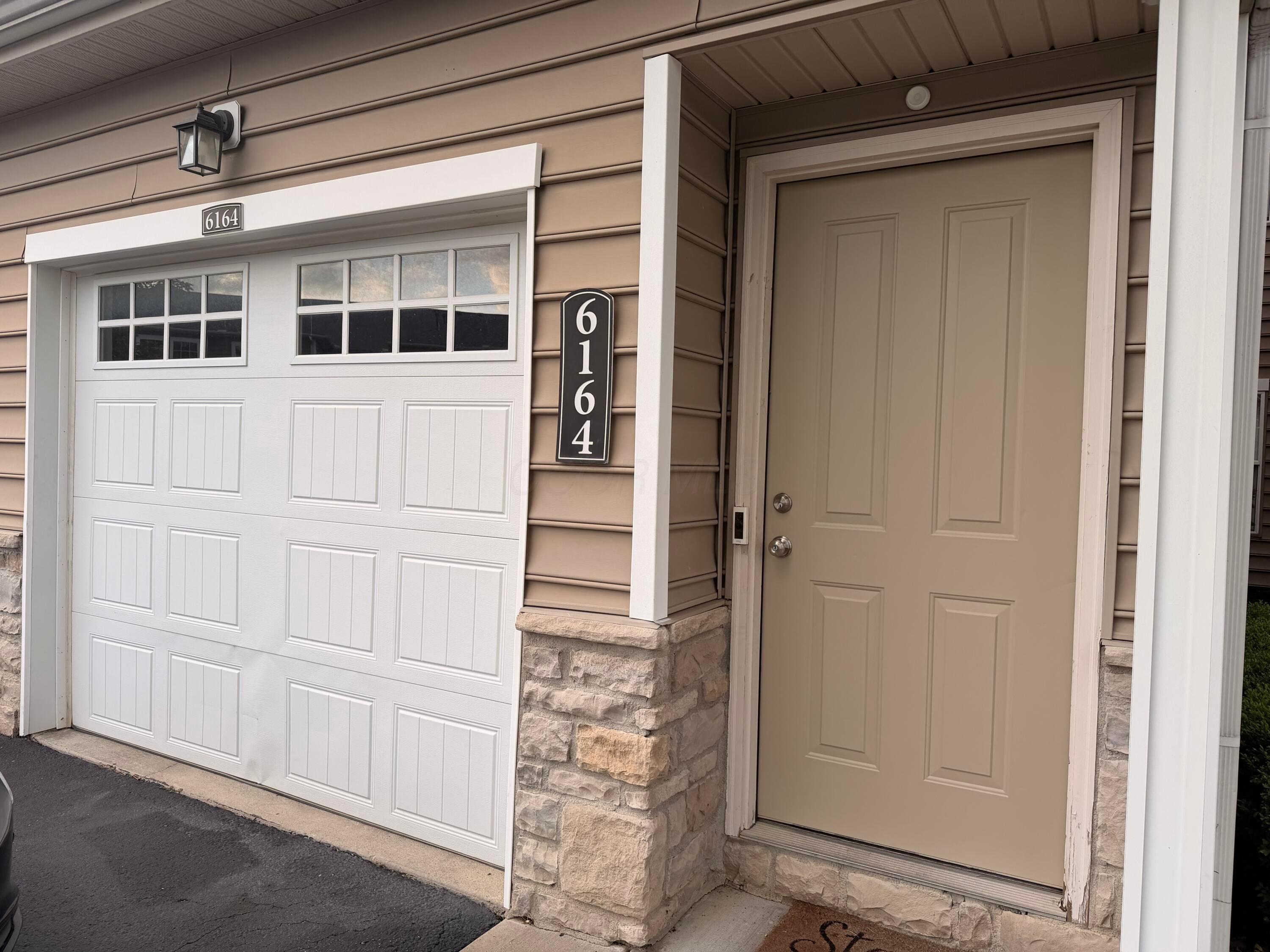 6164 Kirklington Circle Property Photo 1