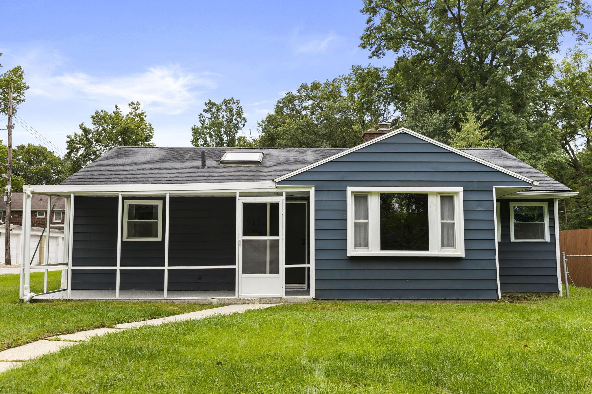 715 E Cooke Road Property Photo 1