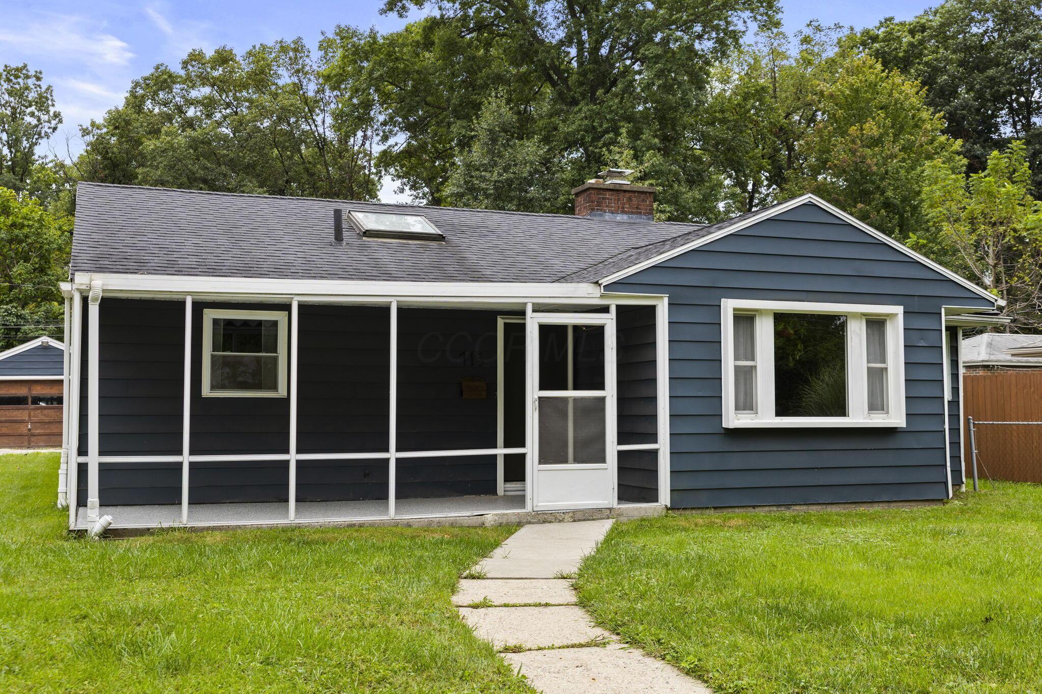 715 E Cooke Road Property Photo 2