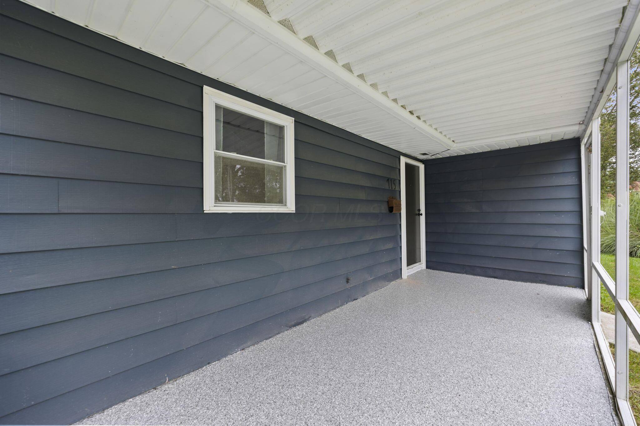 715 E Cooke Road Property Photo 4