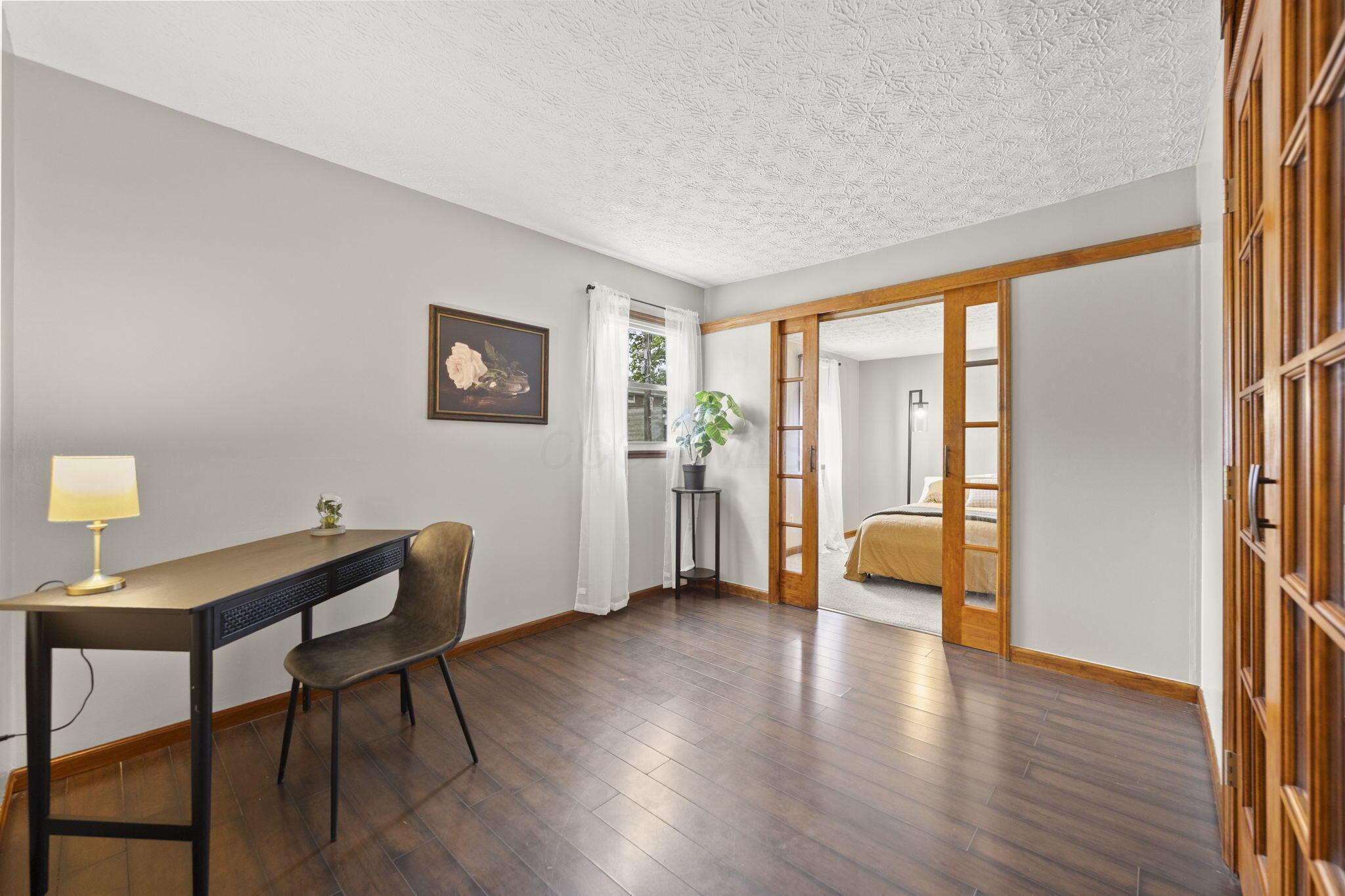715 E Cooke Road Property Photo 16