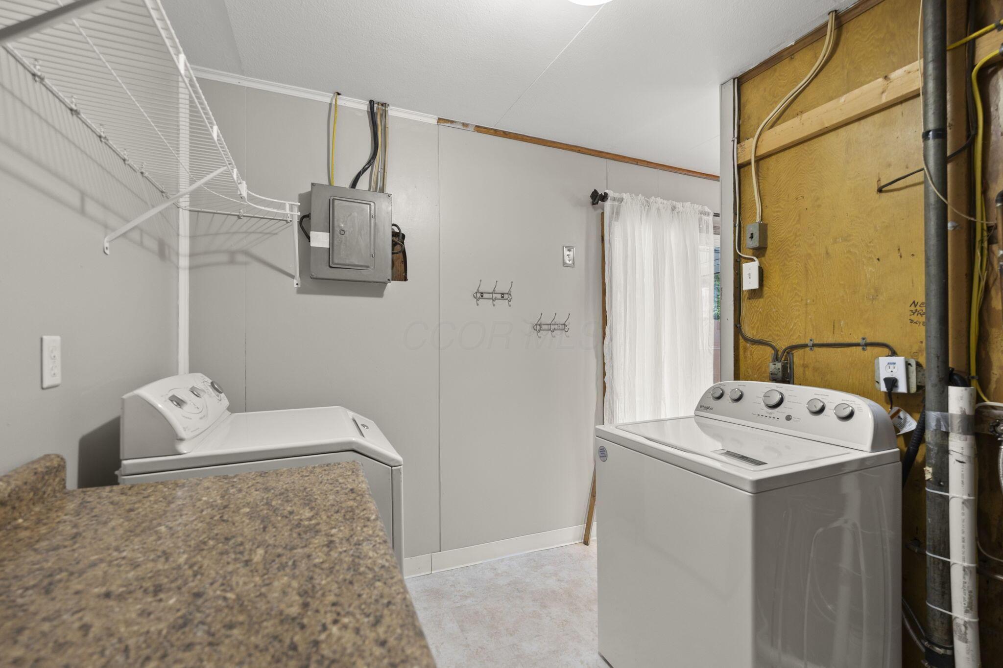 715 E Cooke Road Property Photo 26