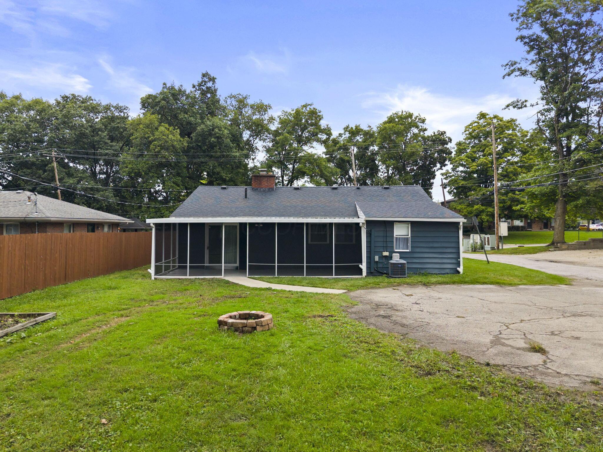 715 E Cooke Road Property Photo 31