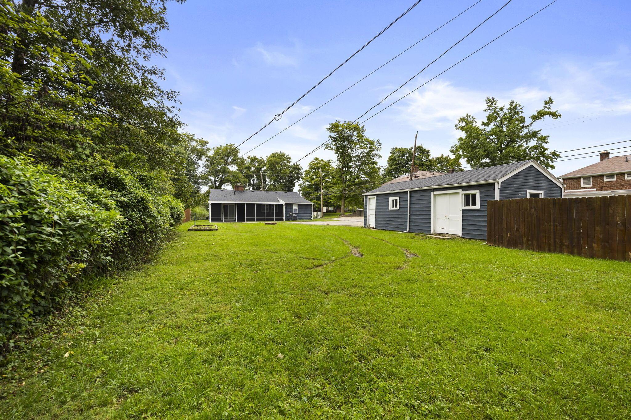 715 E Cooke Road Property Photo 33