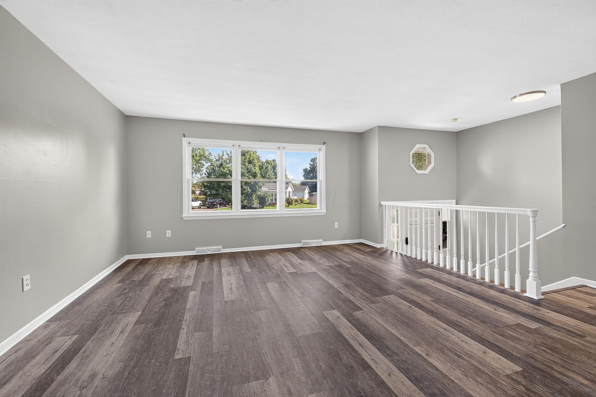 824 Ridgeview Drive Property Photo 6