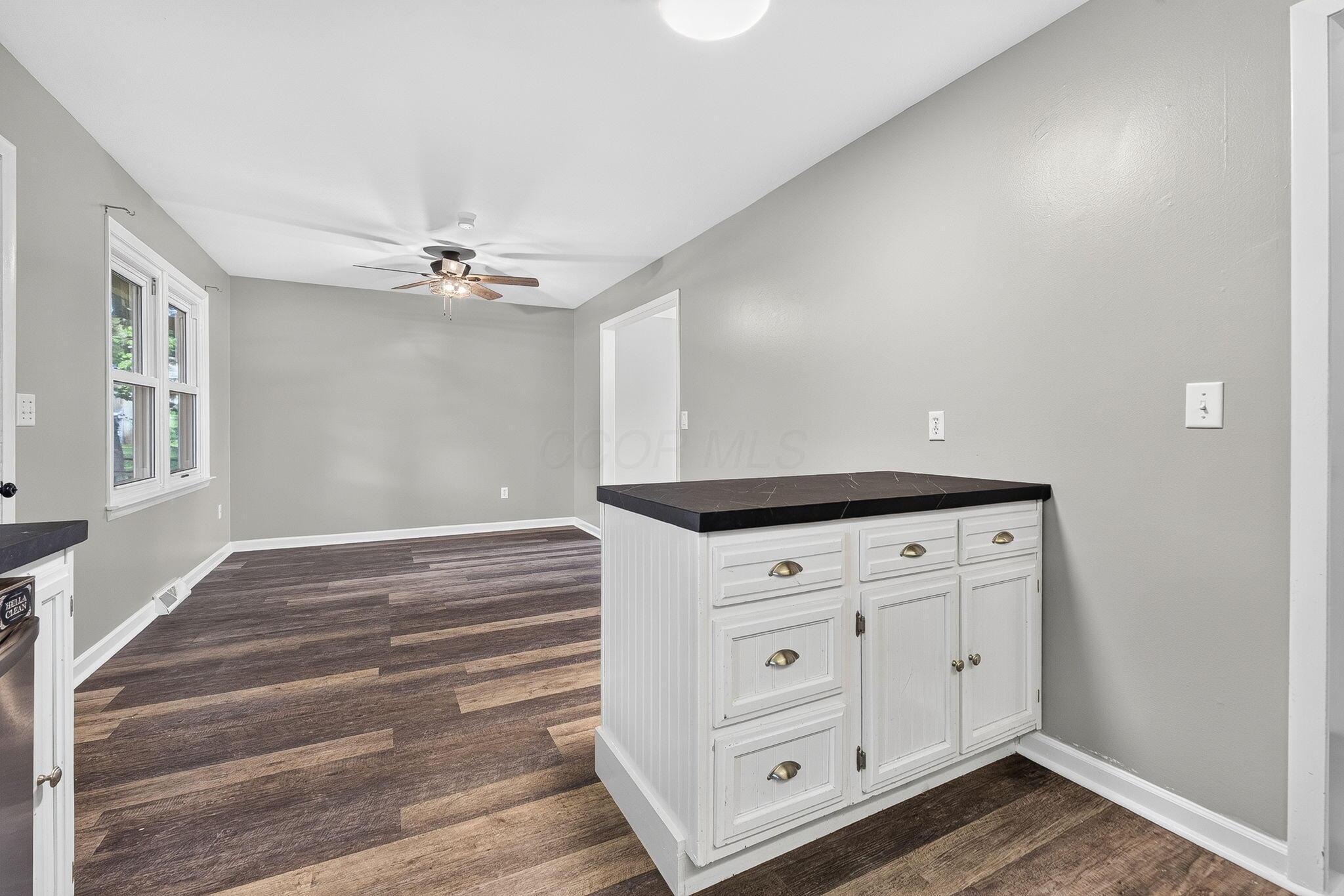 824 Ridgeview Drive Property Photo 16