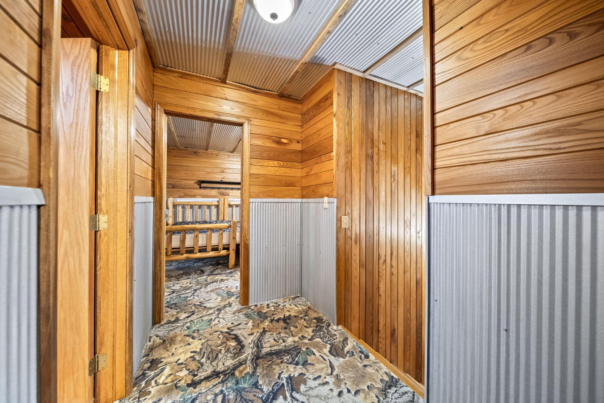 15909 Middlefork Road Property Photo 26