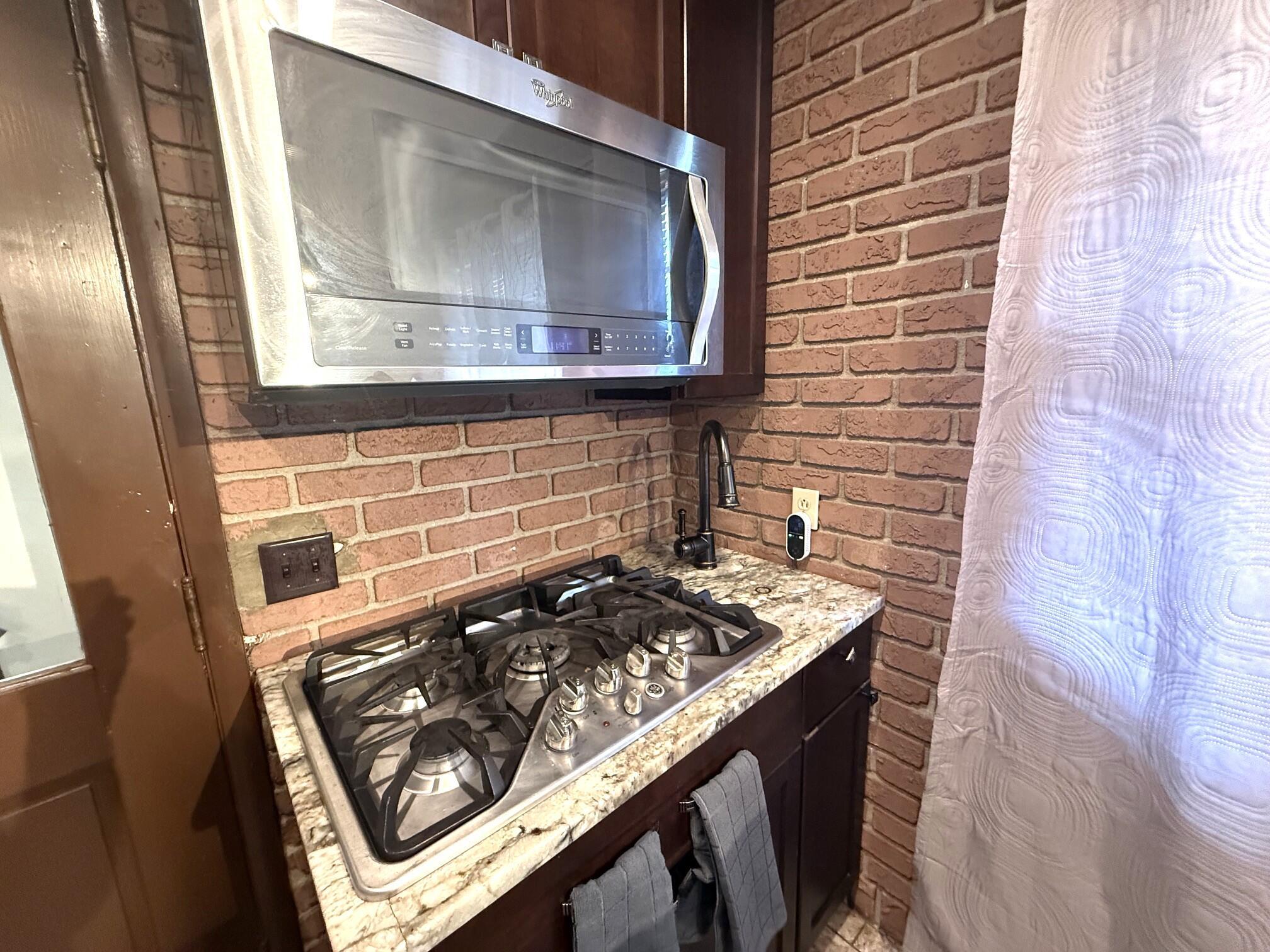 1356 Acton Road Property Photo 7