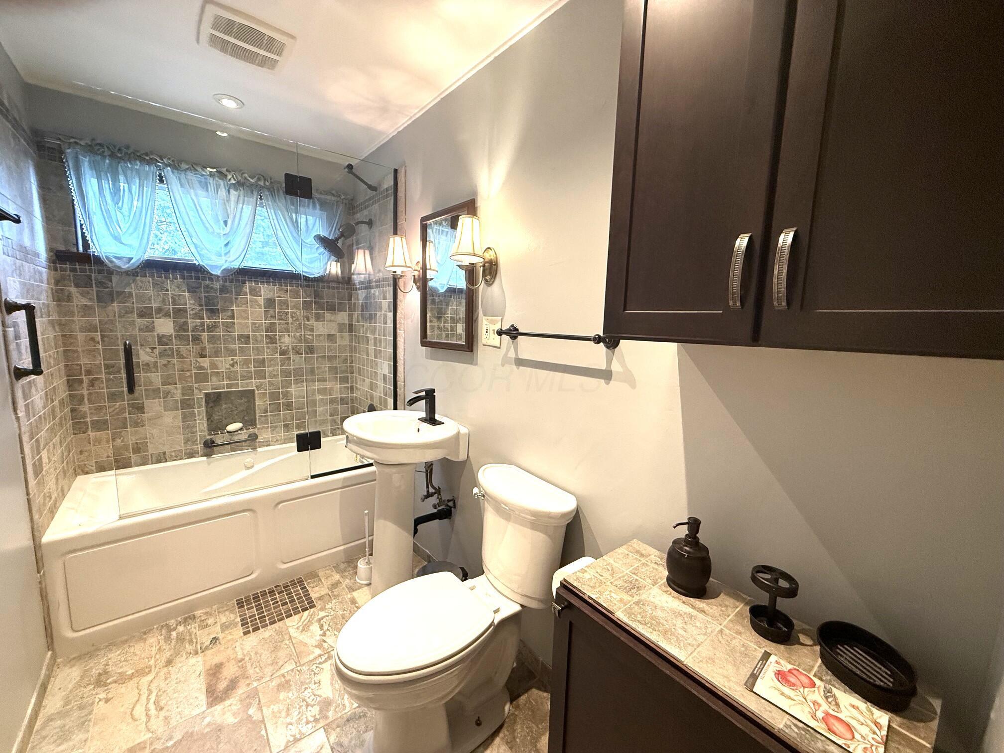 1356 Acton Road Property Photo 12