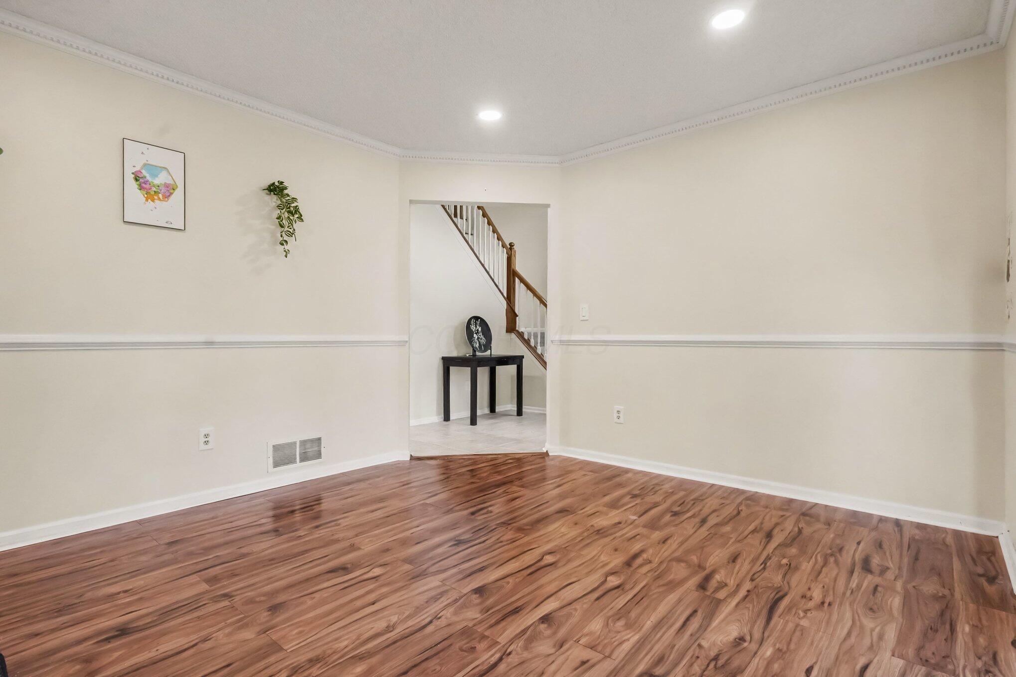 5651 Anglesea Drive Property Photo 15