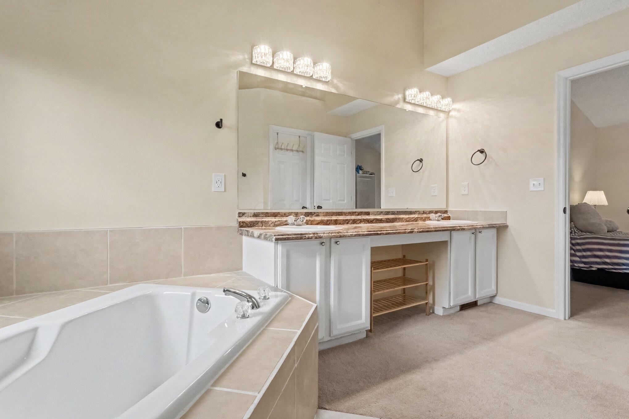 5651 Anglesea Drive Property Photo 21