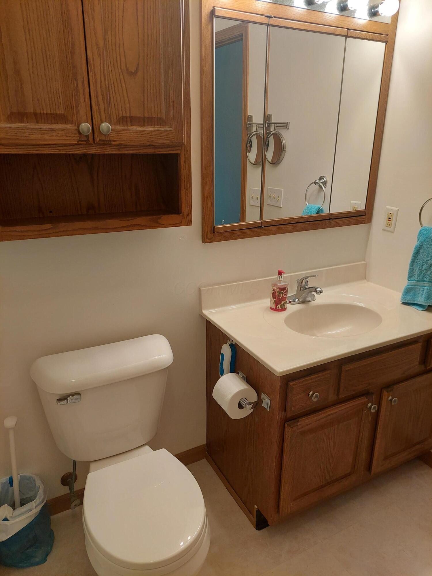 338 Bishop Drive, 13 Property Photo 25