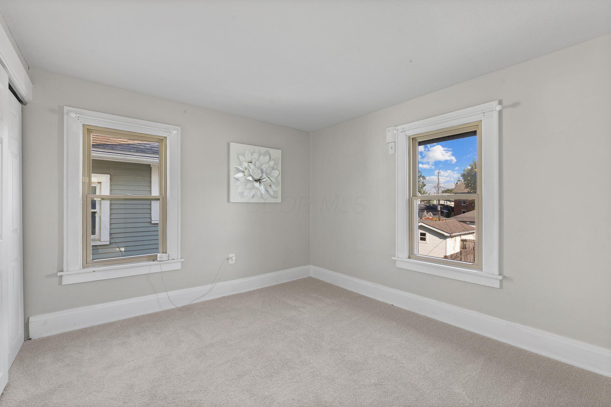 220 E Welch Avenue Property Photo 18