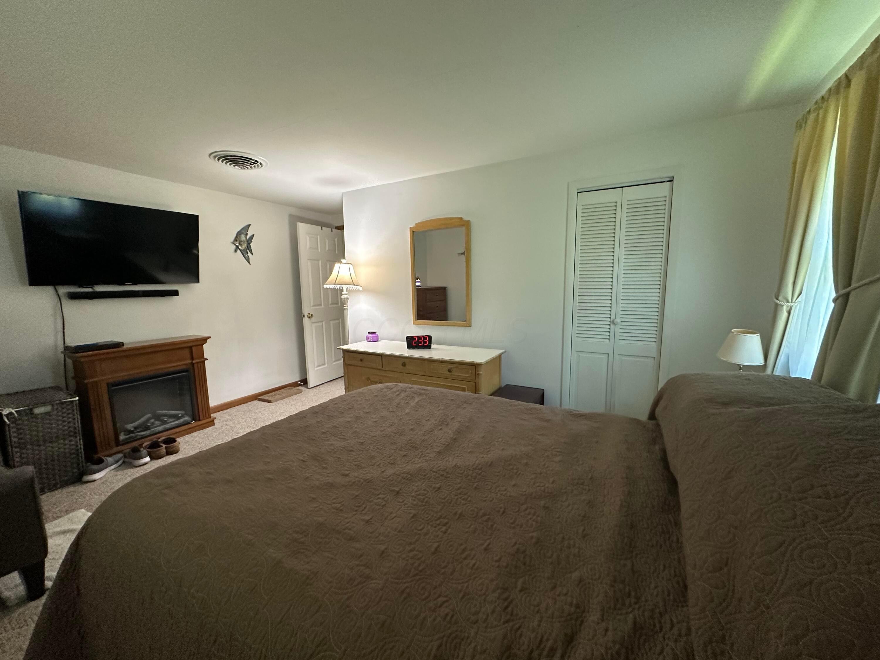 340 S Napoleon Road Property Photo 13