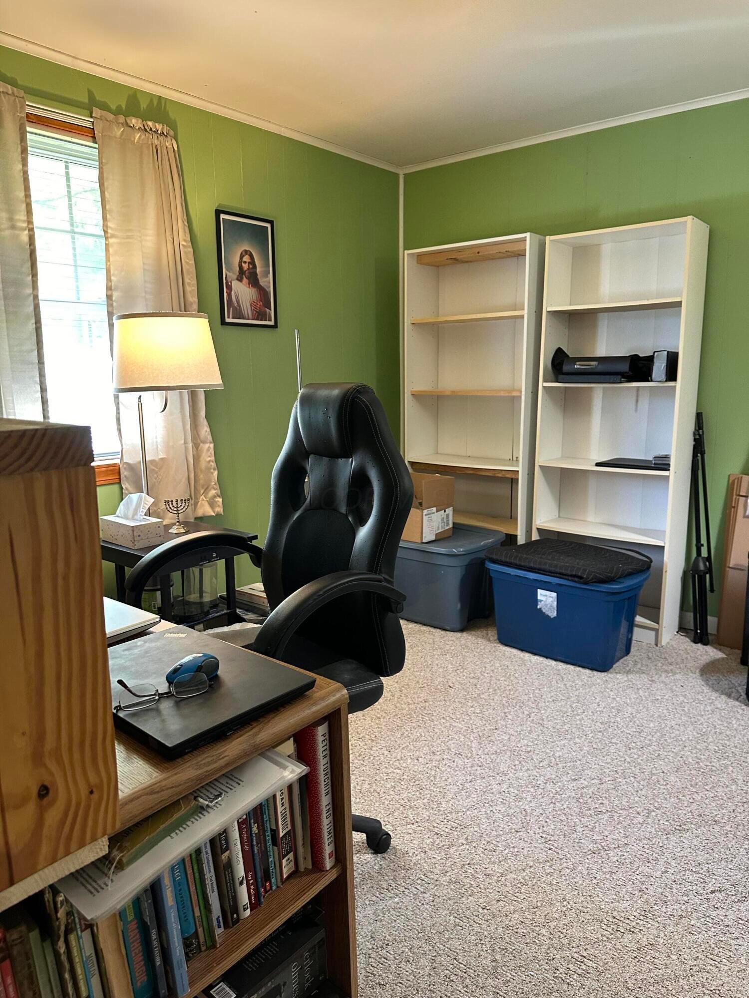 340 S Napoleon Road Property Photo 15