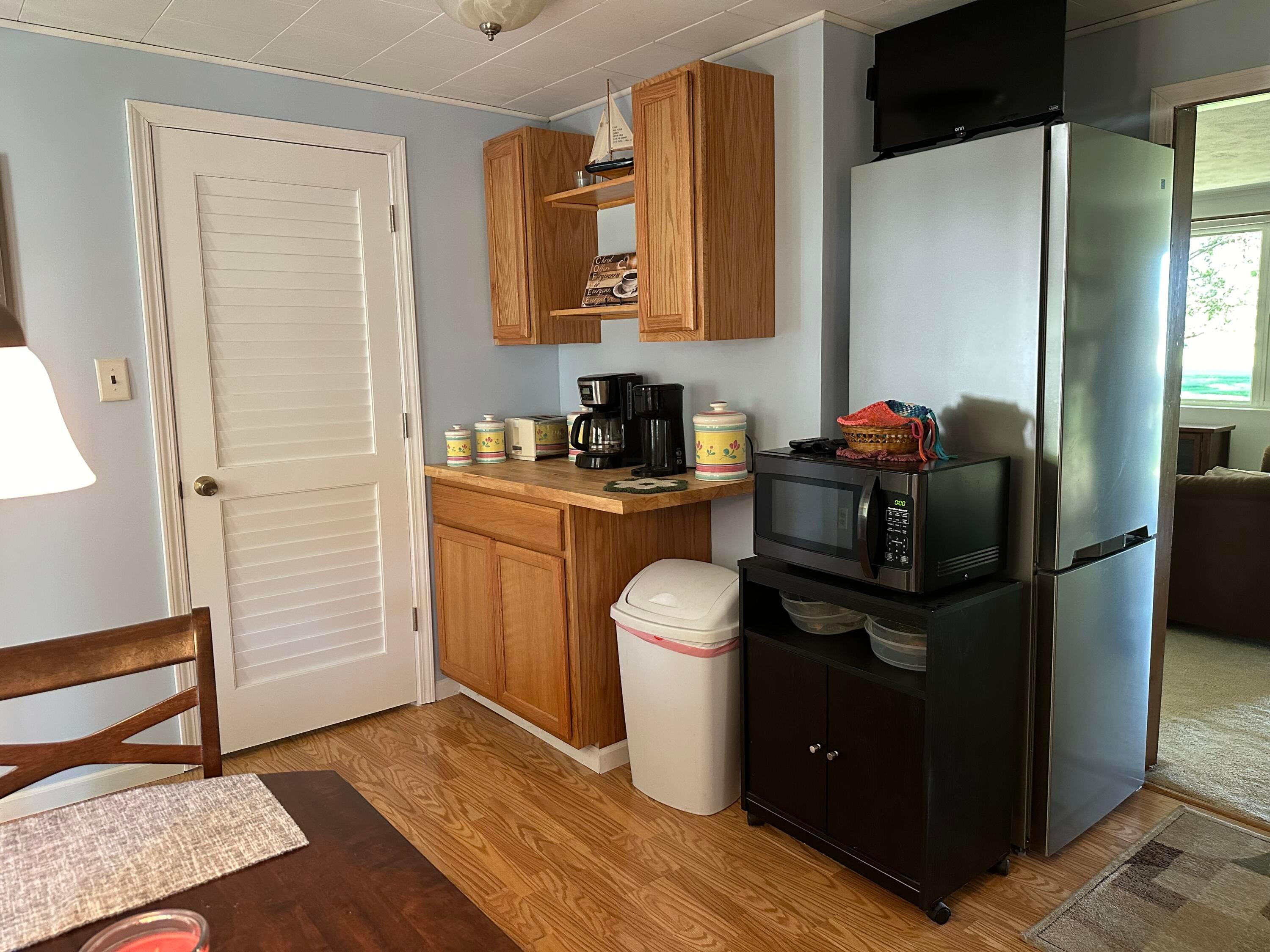 340 S Napoleon Road Property Photo 17