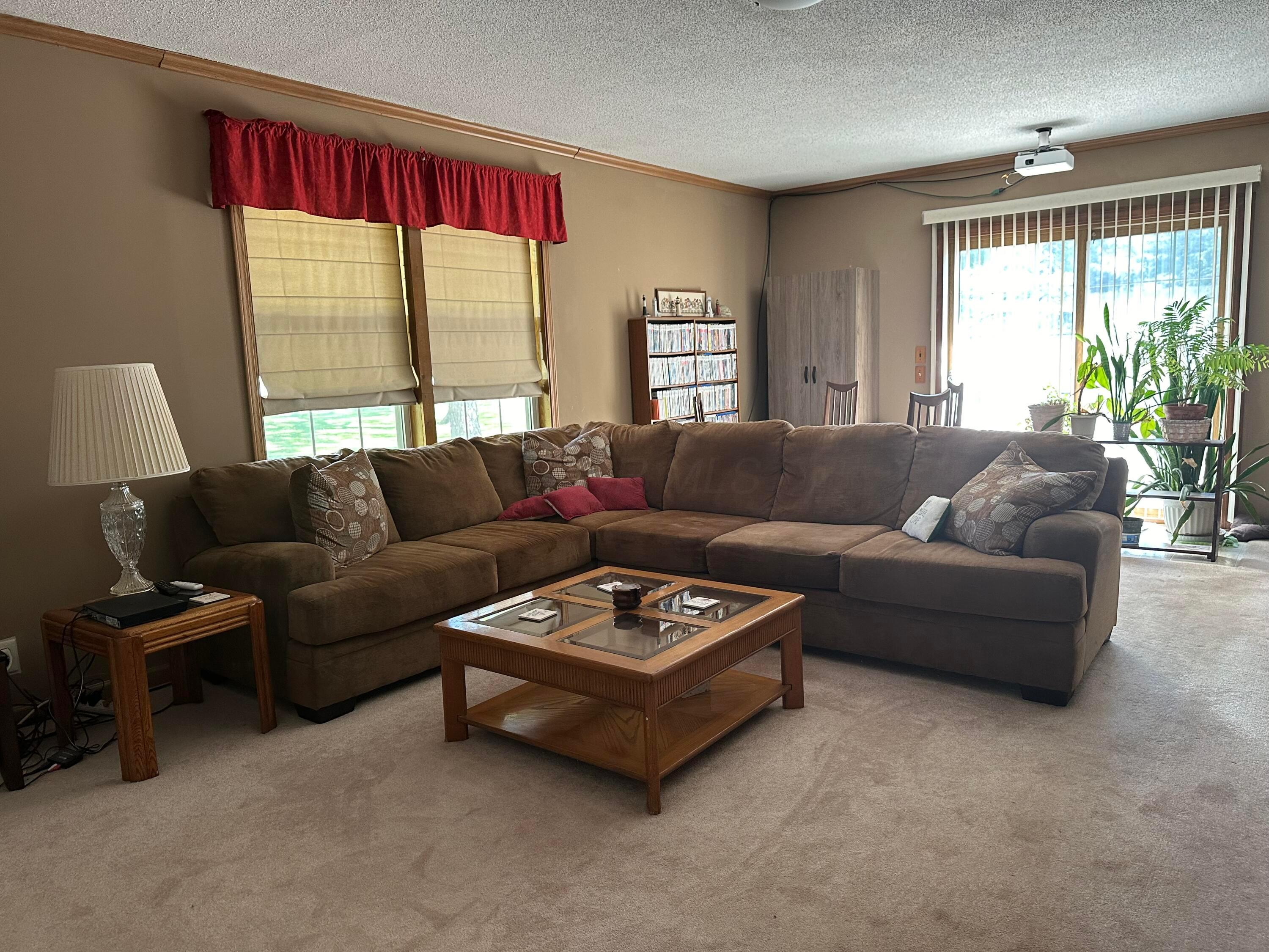 340 S Napoleon Road Property Photo 24