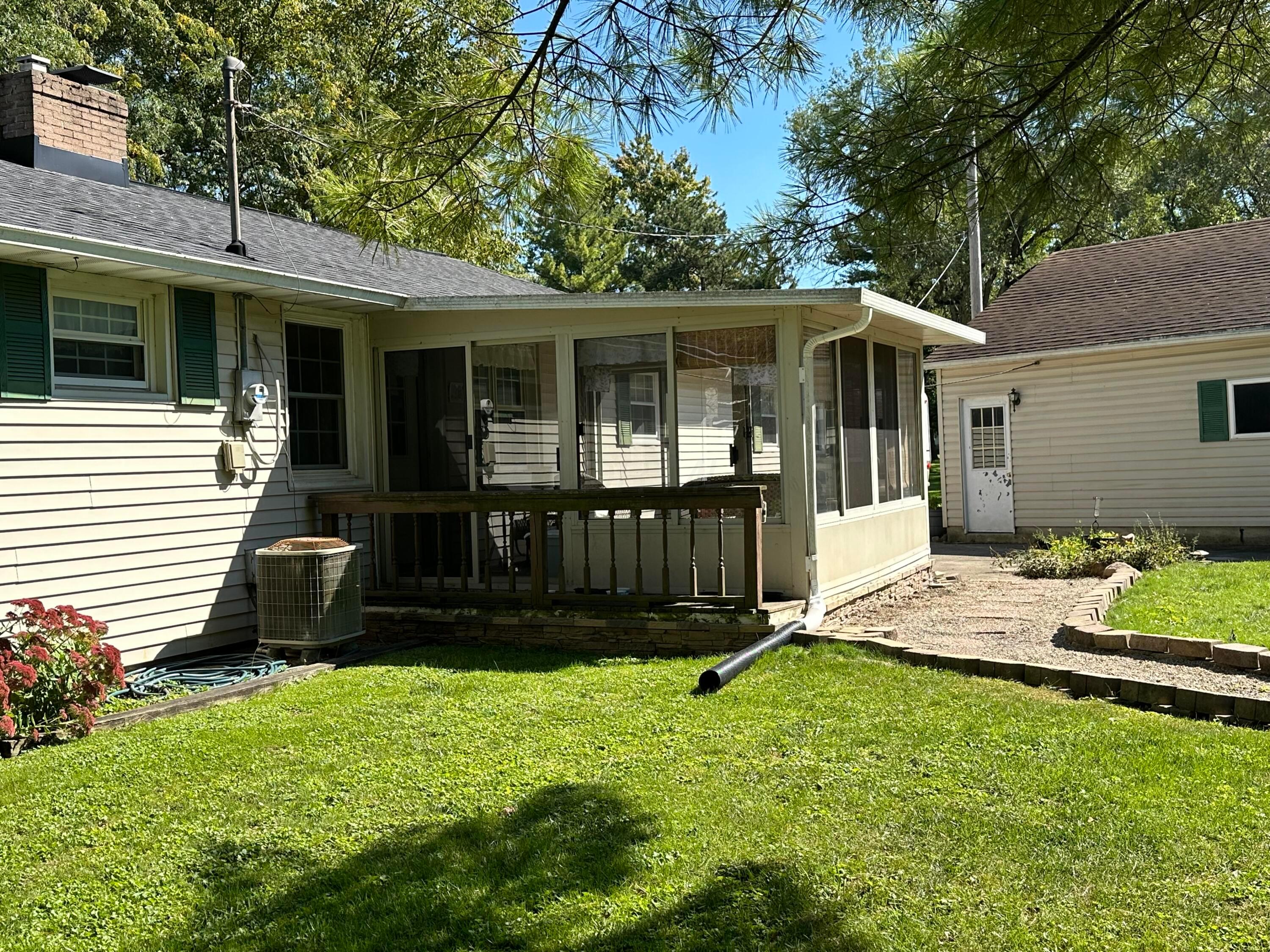 340 S Napoleon Road Property Photo 30
