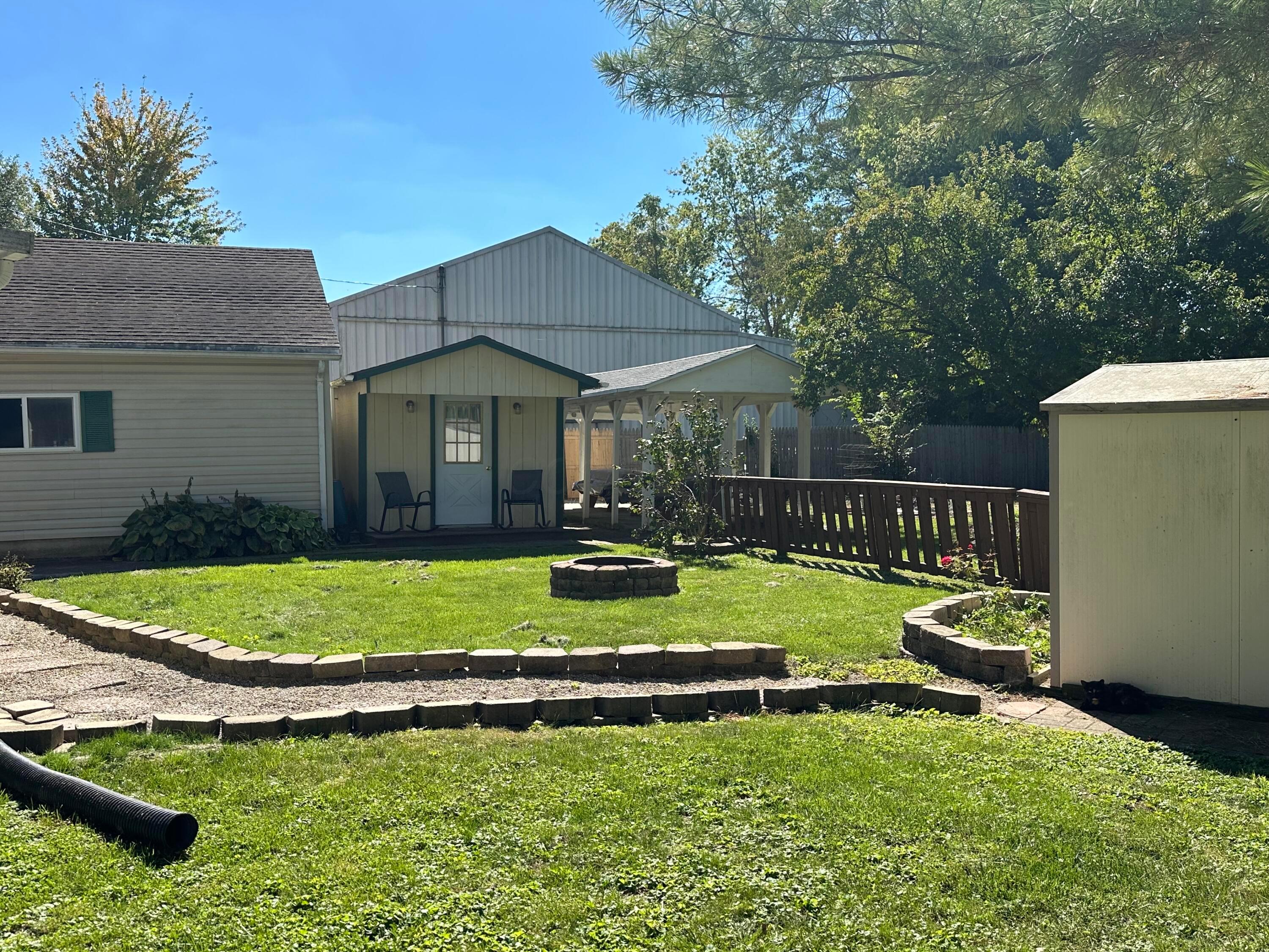 340 S Napoleon Road Property Photo 41
