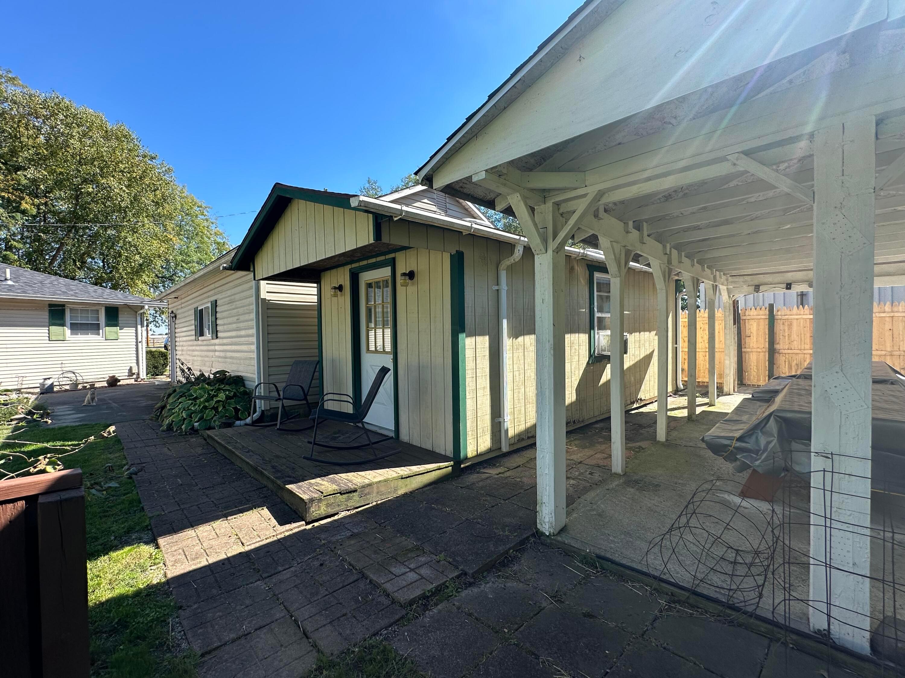 340 S Napoleon Road Property Photo 43
