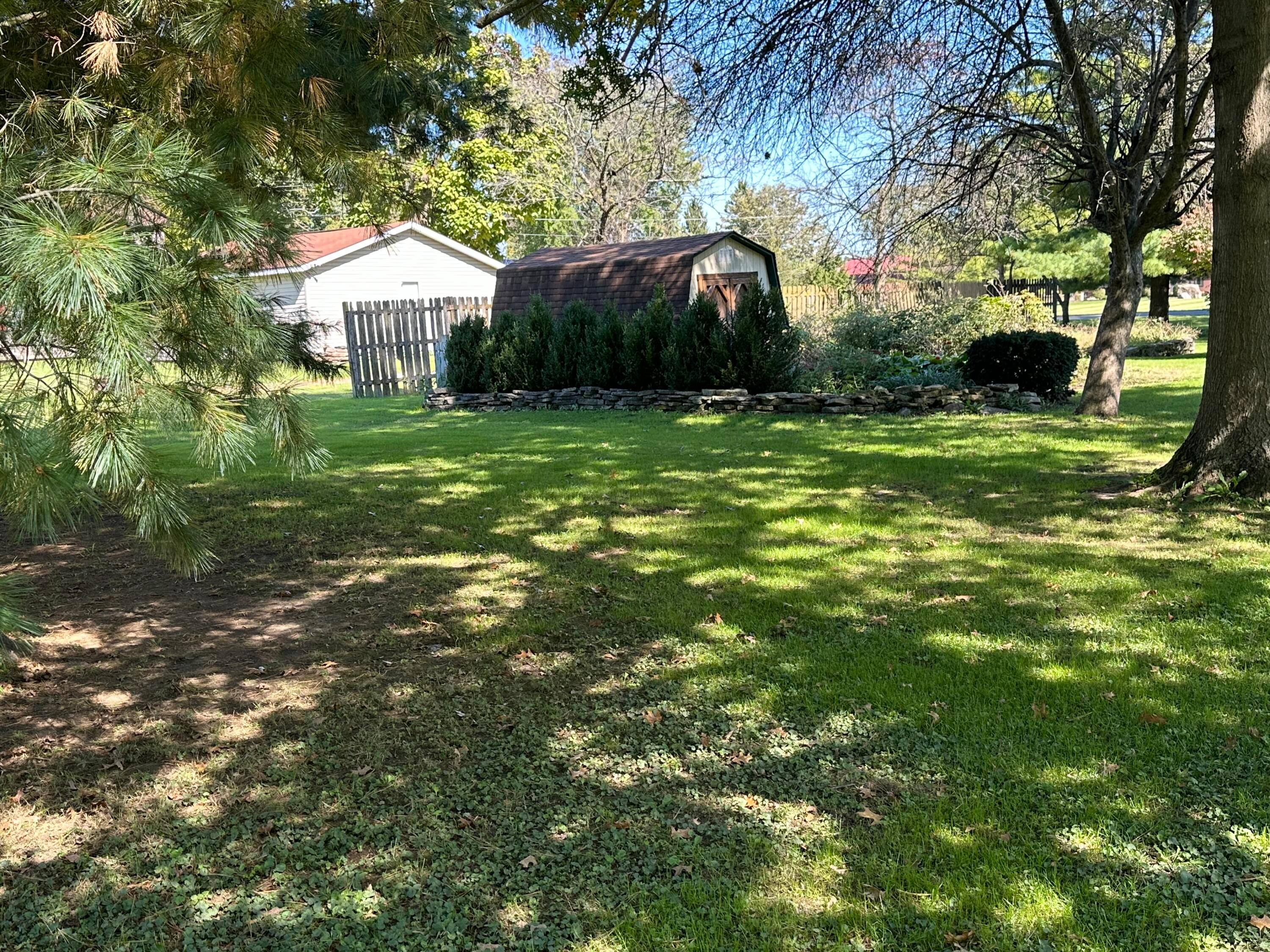 340 S Napoleon Road Property Photo 47