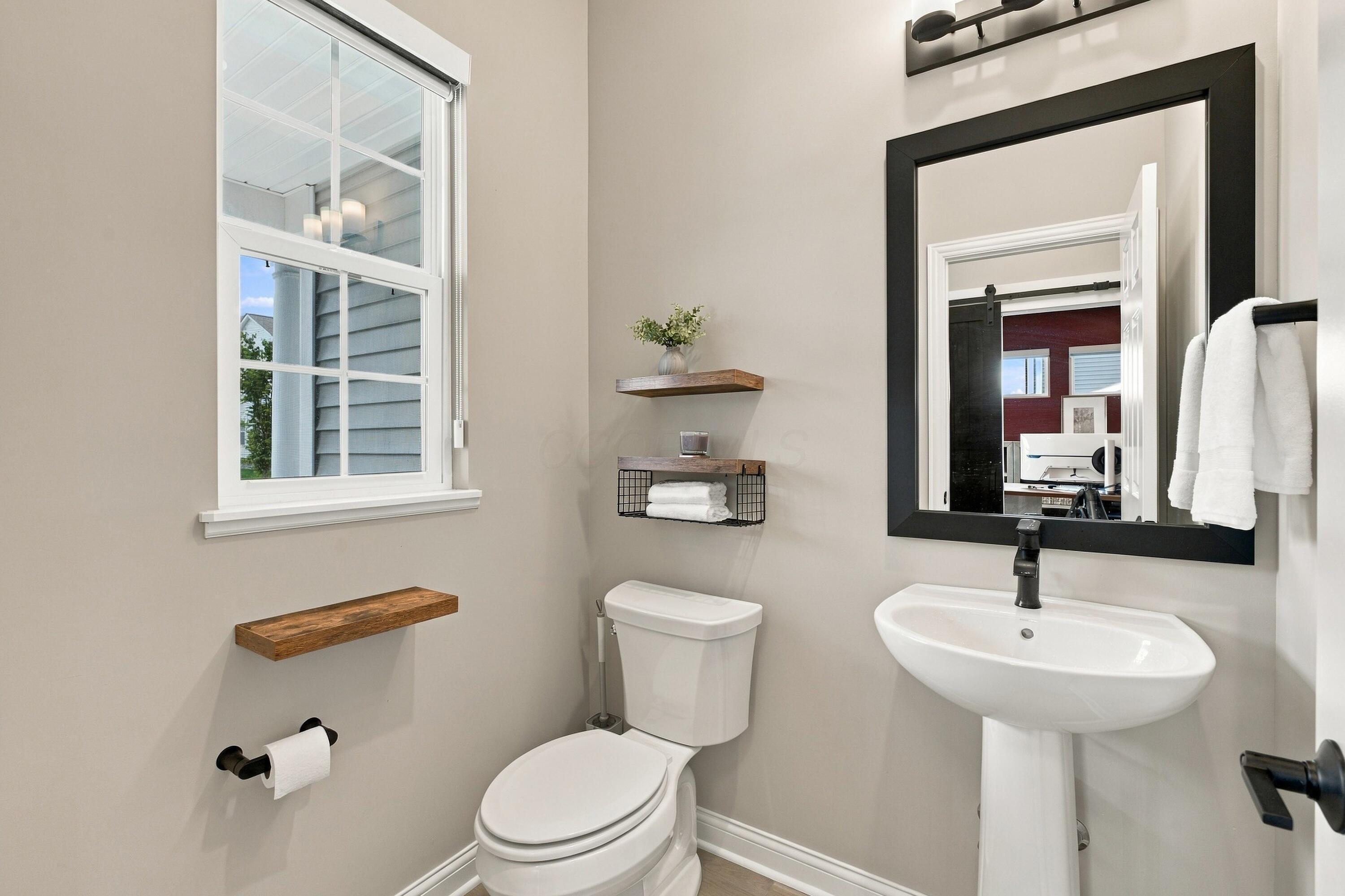 9144 Coe Drive Property Photo 13