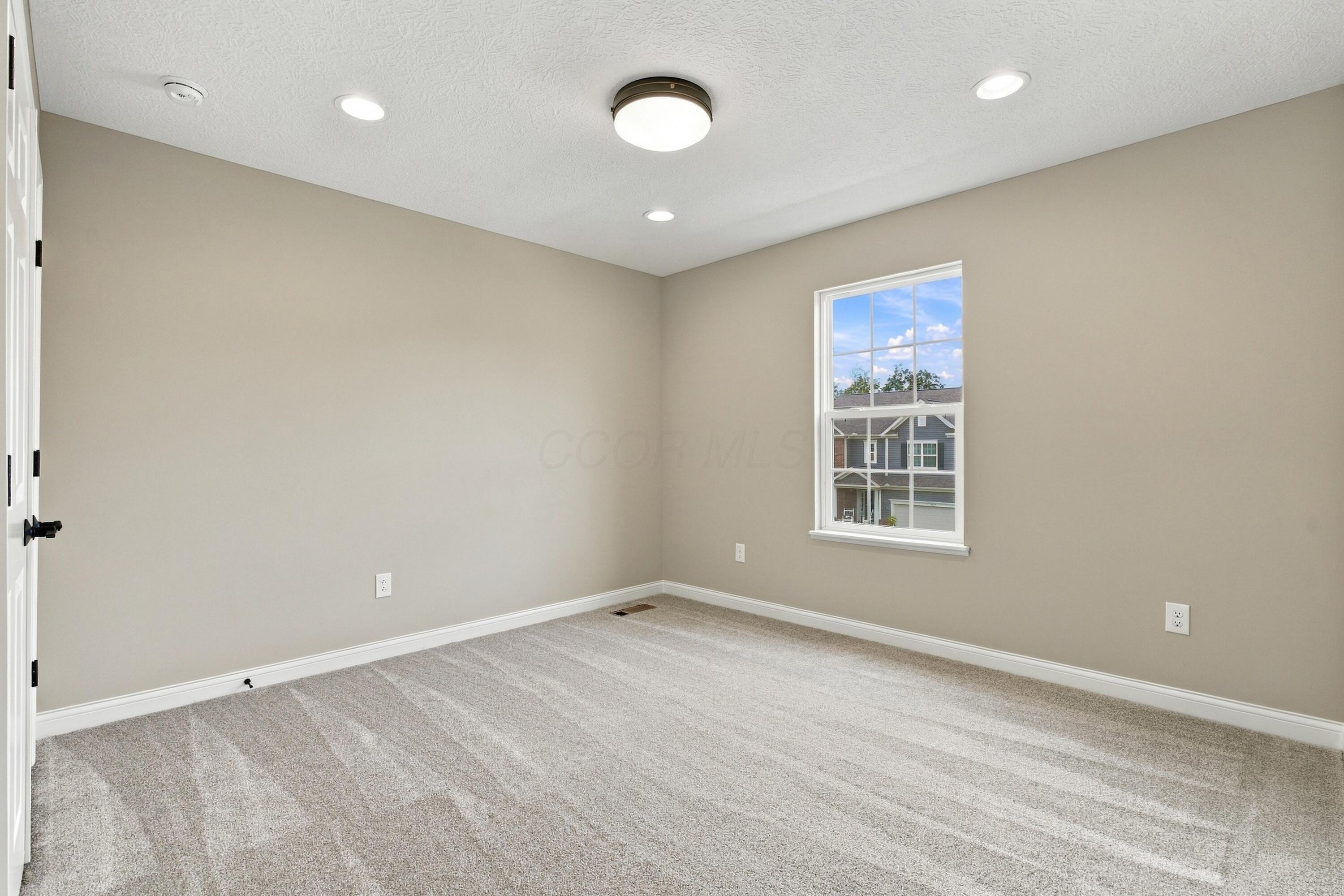 9144 Coe Drive Property Photo 49