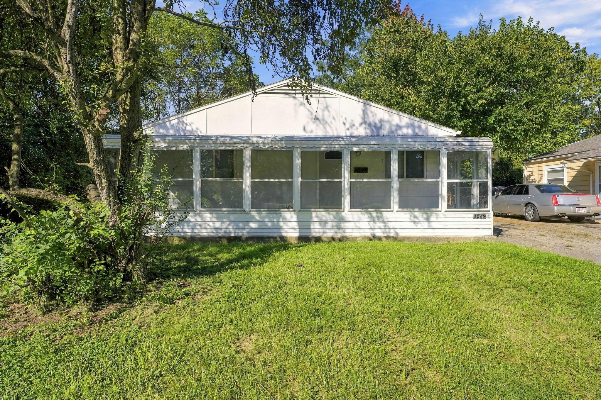 3049 Durham Drive Property Photo 1