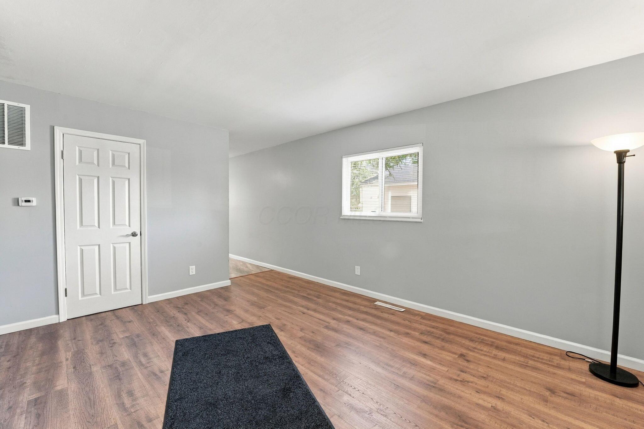 3049 Durham Drive Property Photo 9
