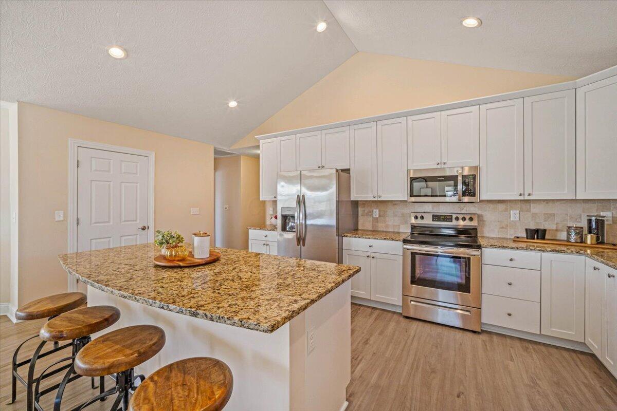 109 Narragansett Drive Property Photo 14