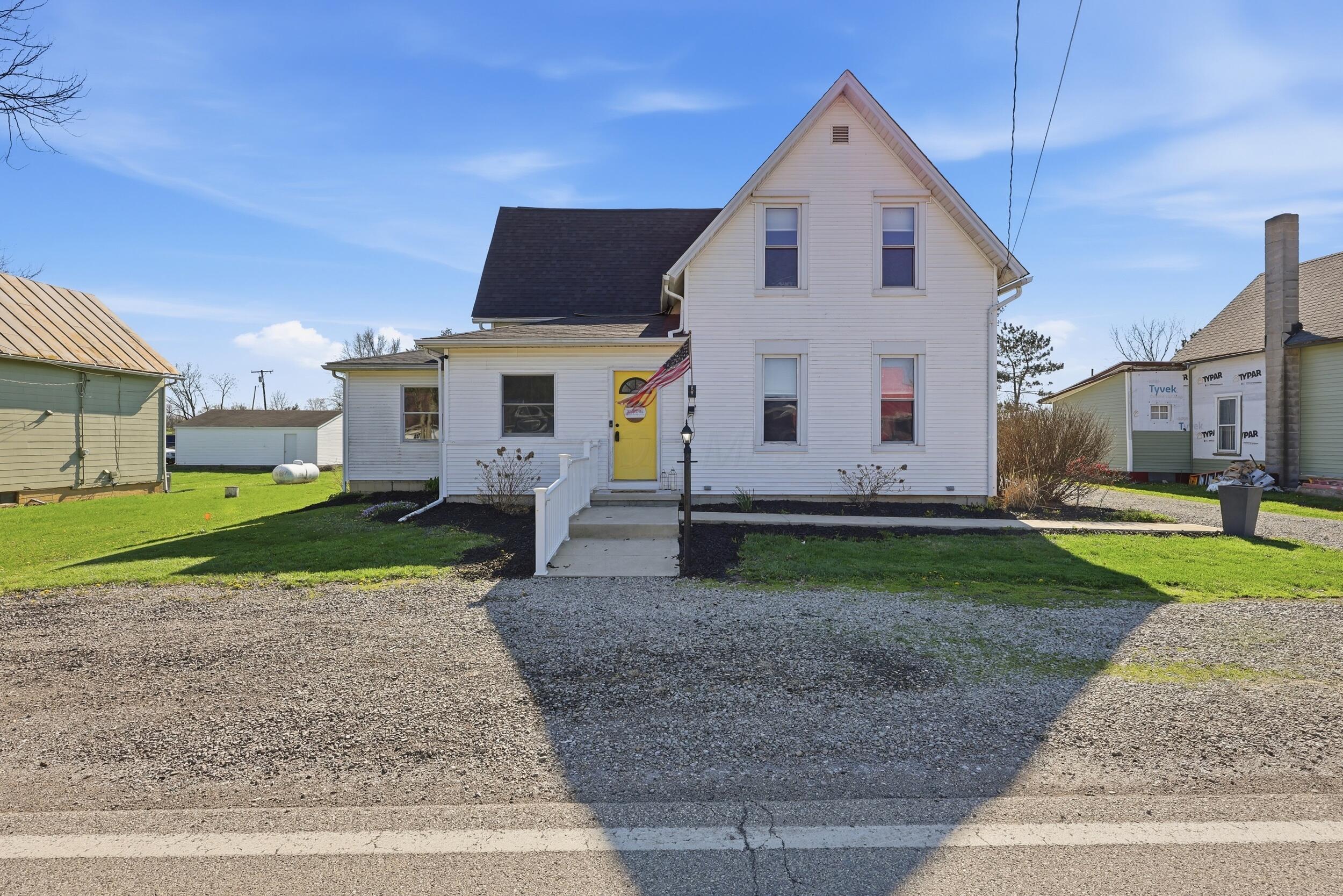 21867 Raymond Road Property Photo 1