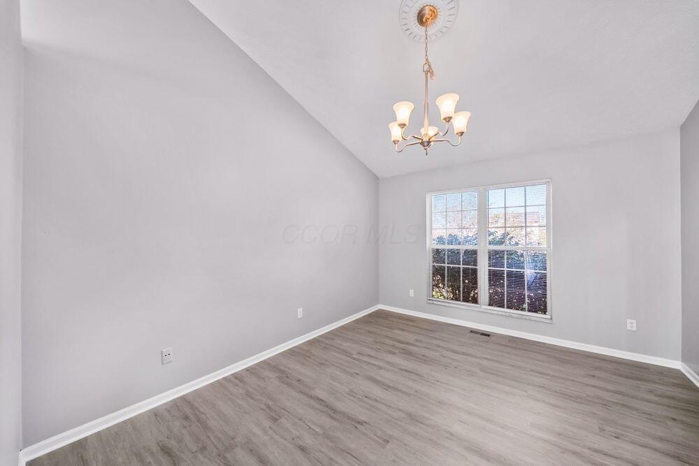 1706 Tecumseh Drive Property Photo 9