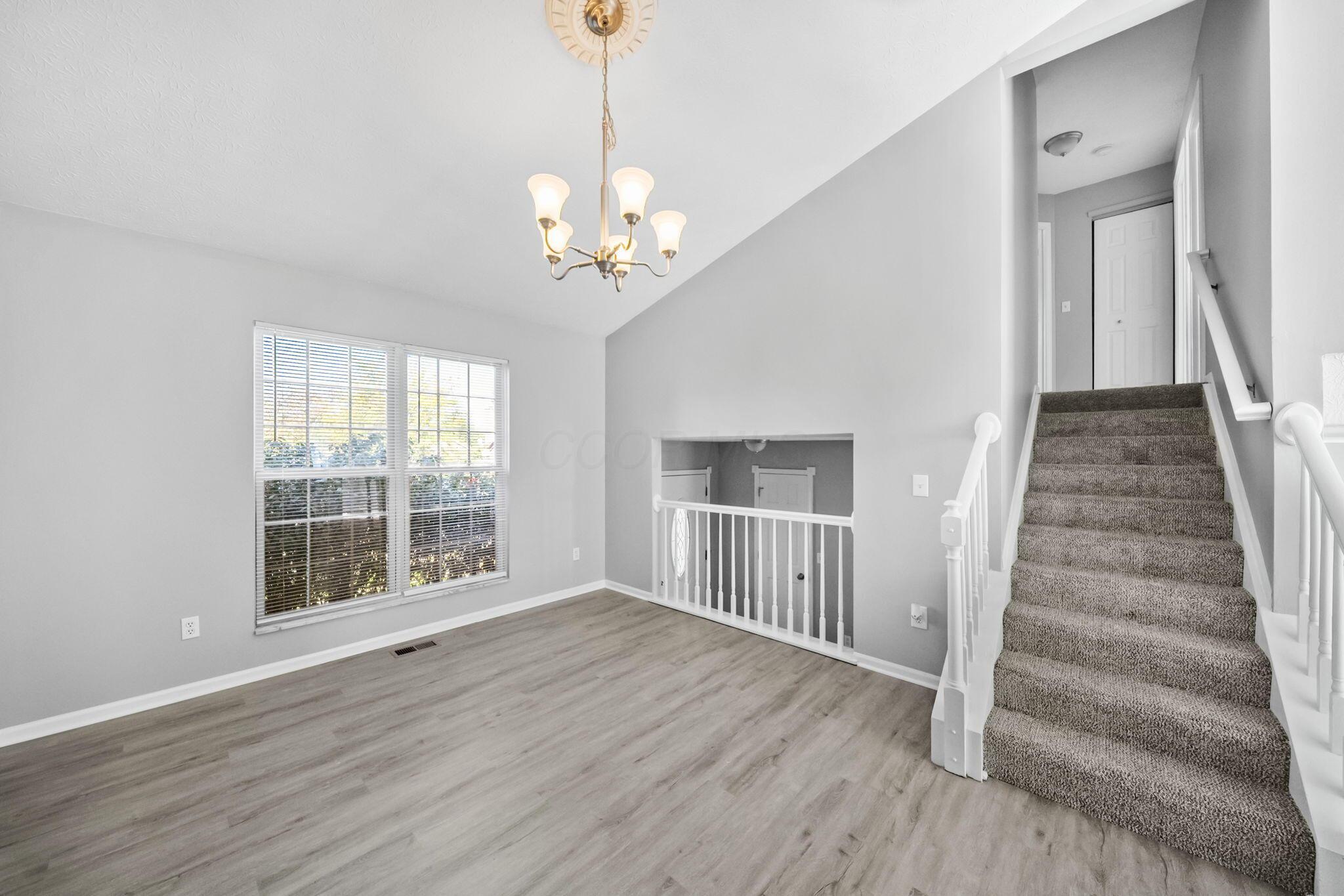 1706 Tecumseh Drive Property Photo 10