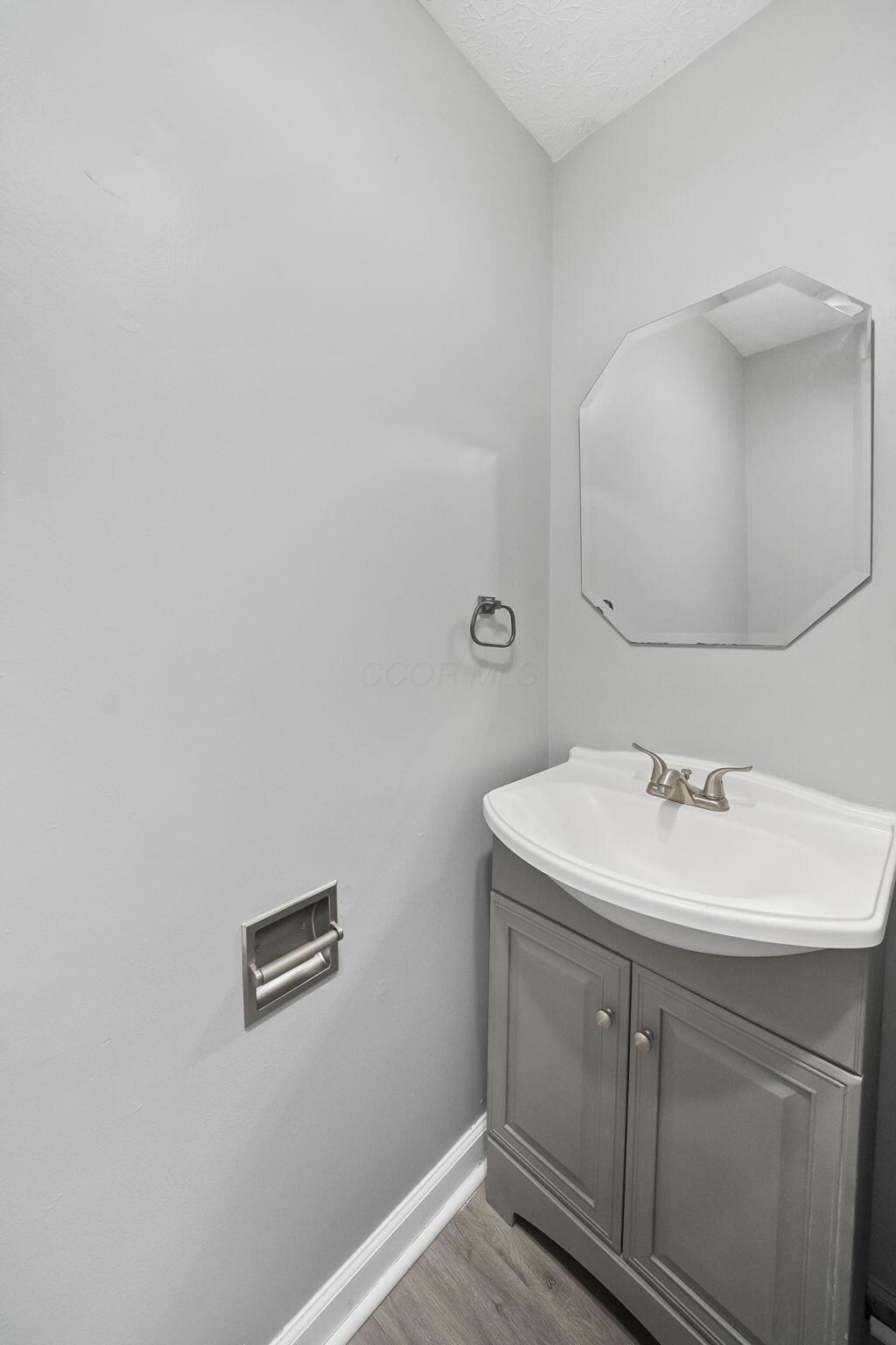 1706 Tecumseh Drive Property Photo 18