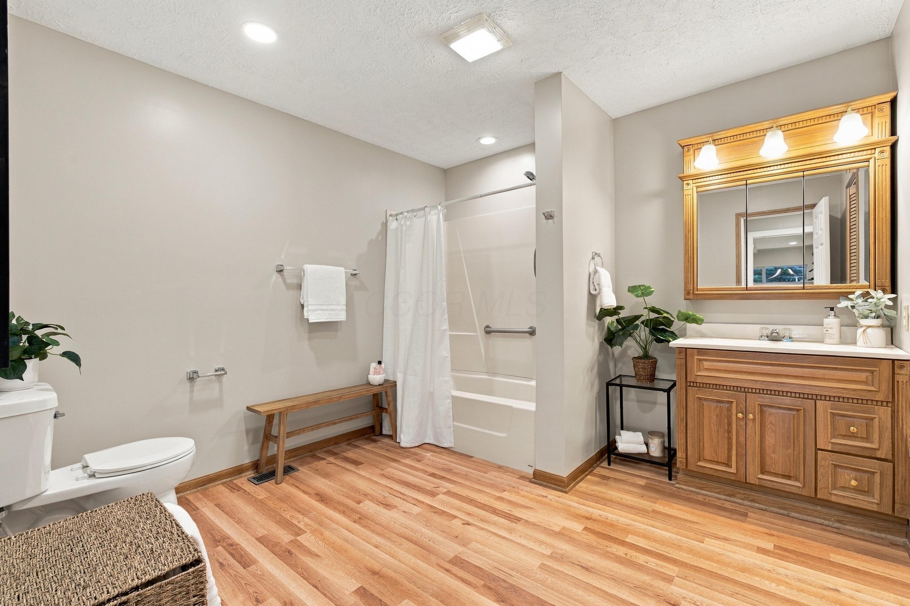 2533 Brooklyn Road Property Photo 27