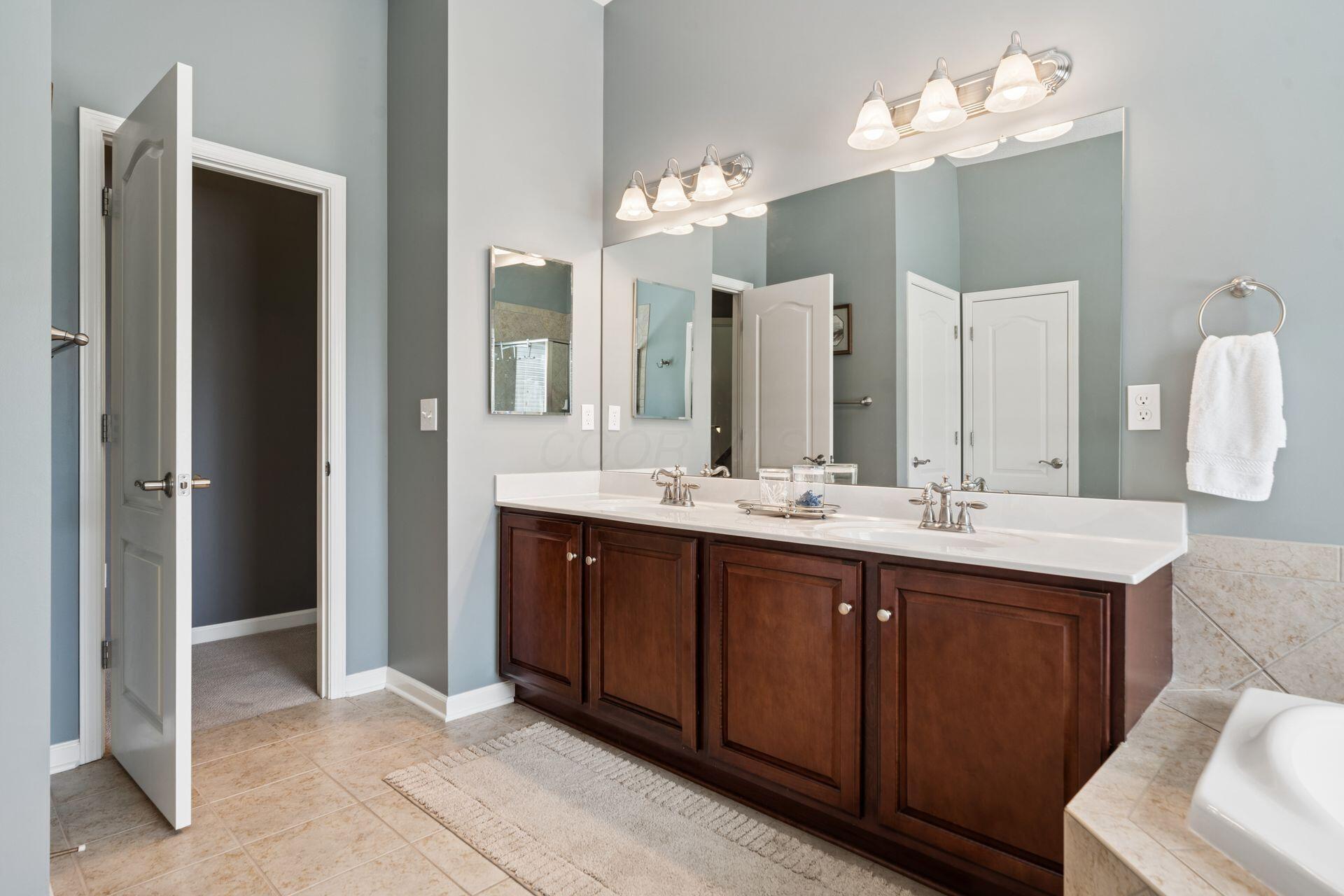 3610 Hickory Rock Drive Property Photo 37