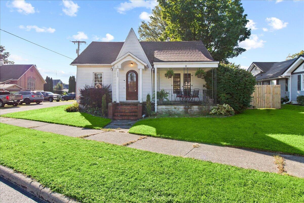 111 W Miami Street Property Photo 1