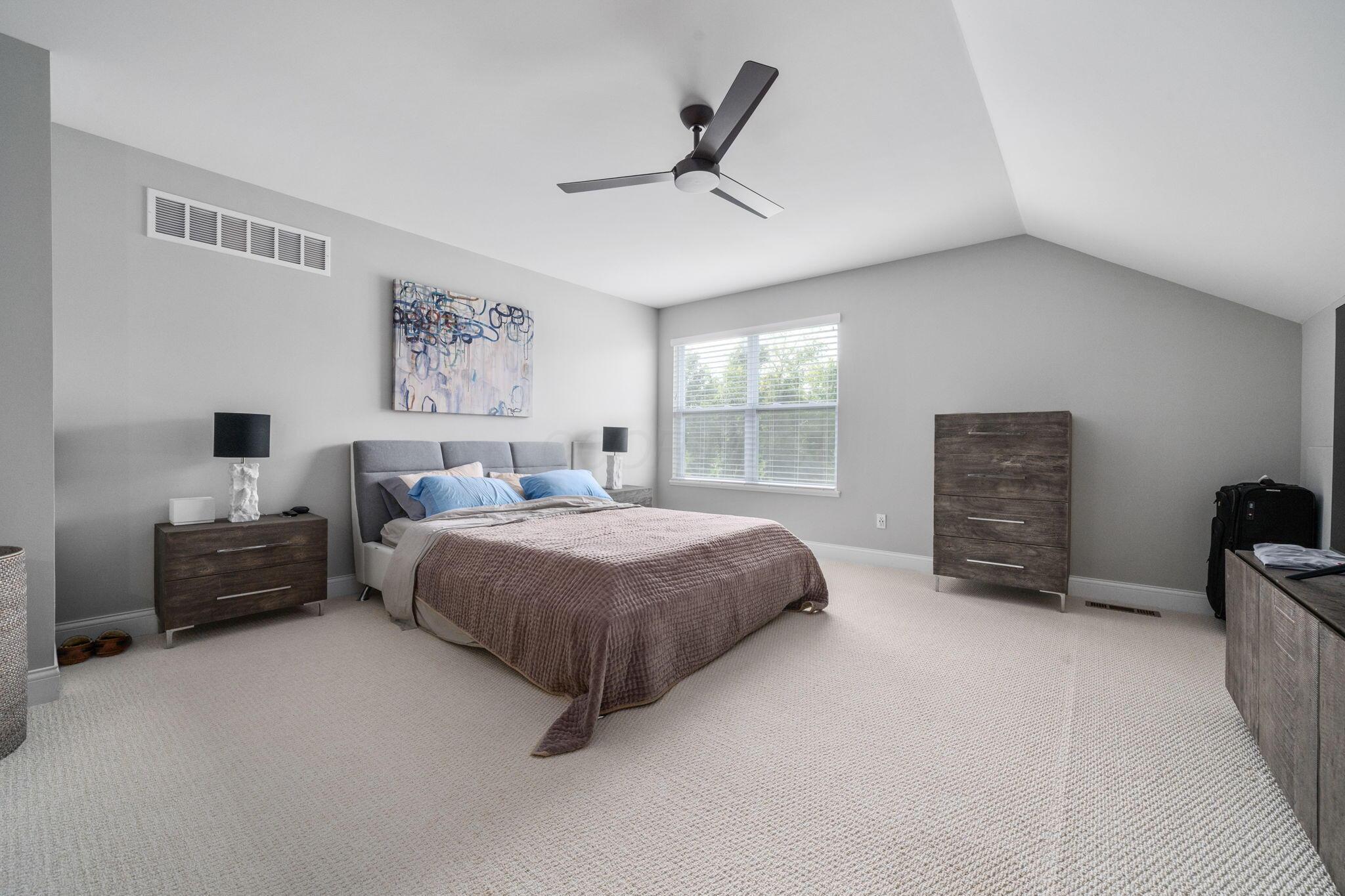 2596 Clemton Park E Property Photo 43