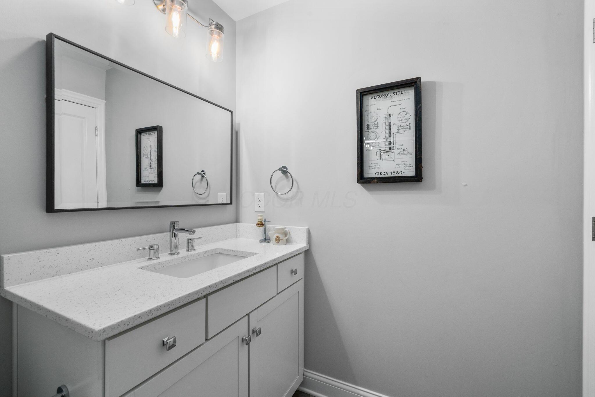 2596 Clemton Park E Property Photo 48