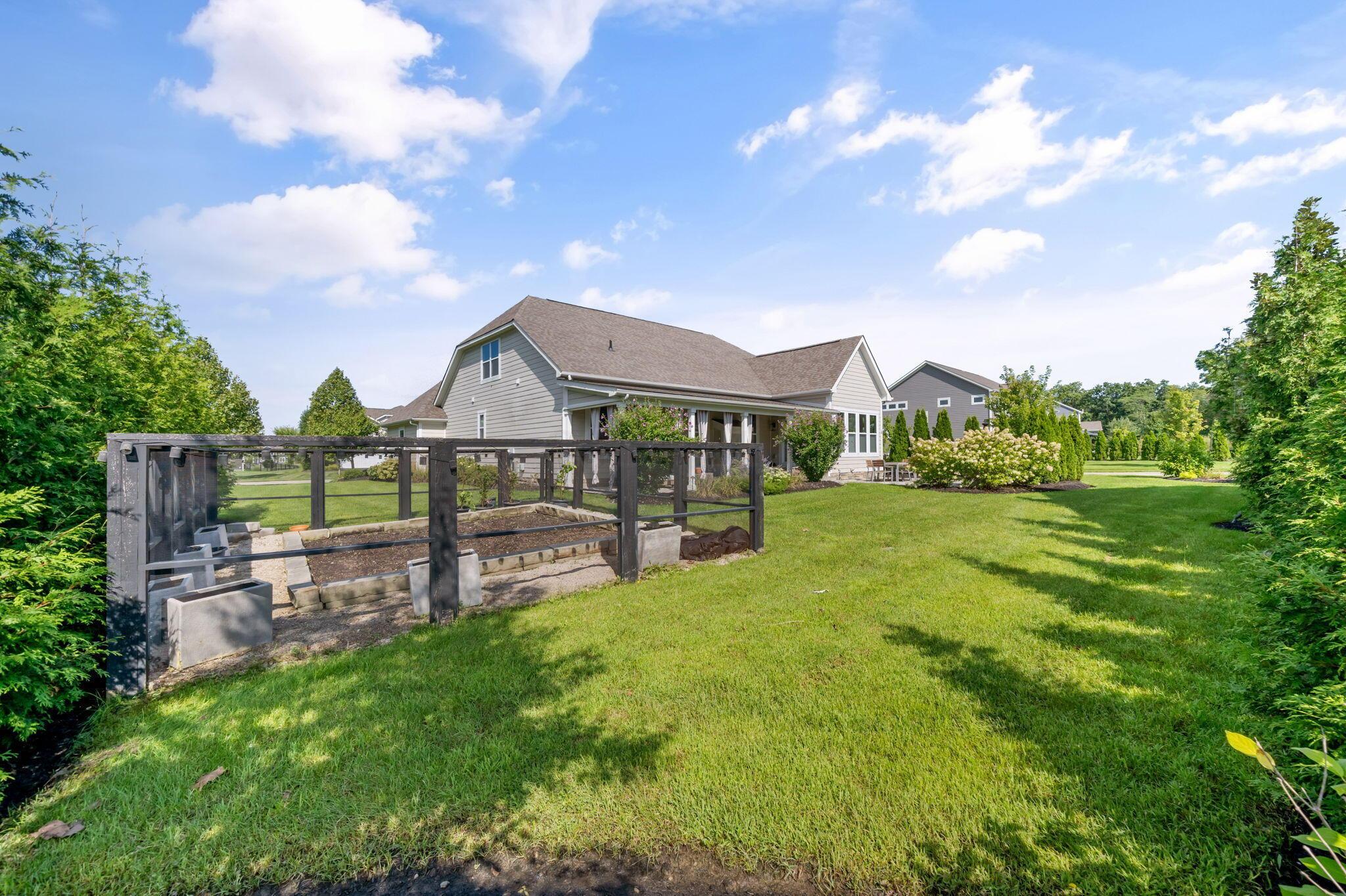 2596 Clemton Park E Property Photo 69