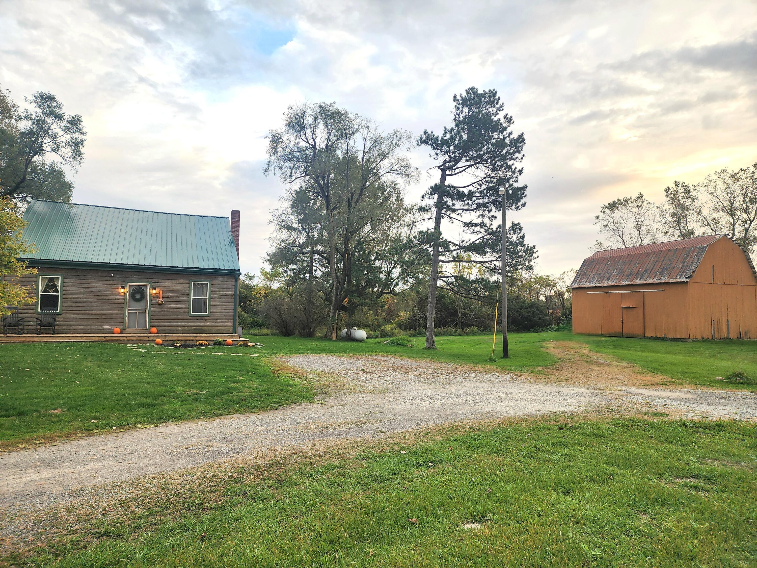 2388 State Route 47 E Property Photo 2