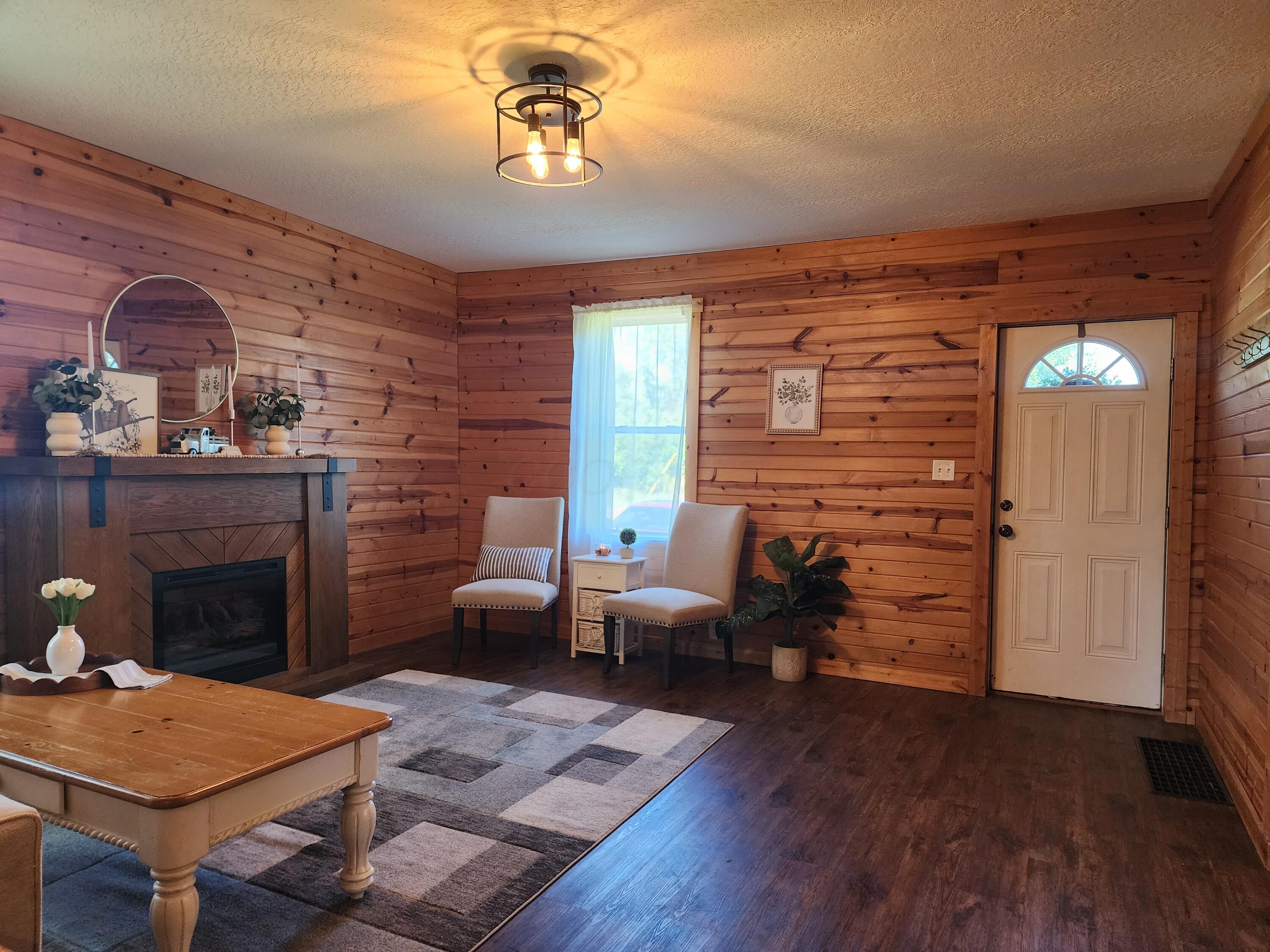 2388 State Route 47 E Property Photo 5