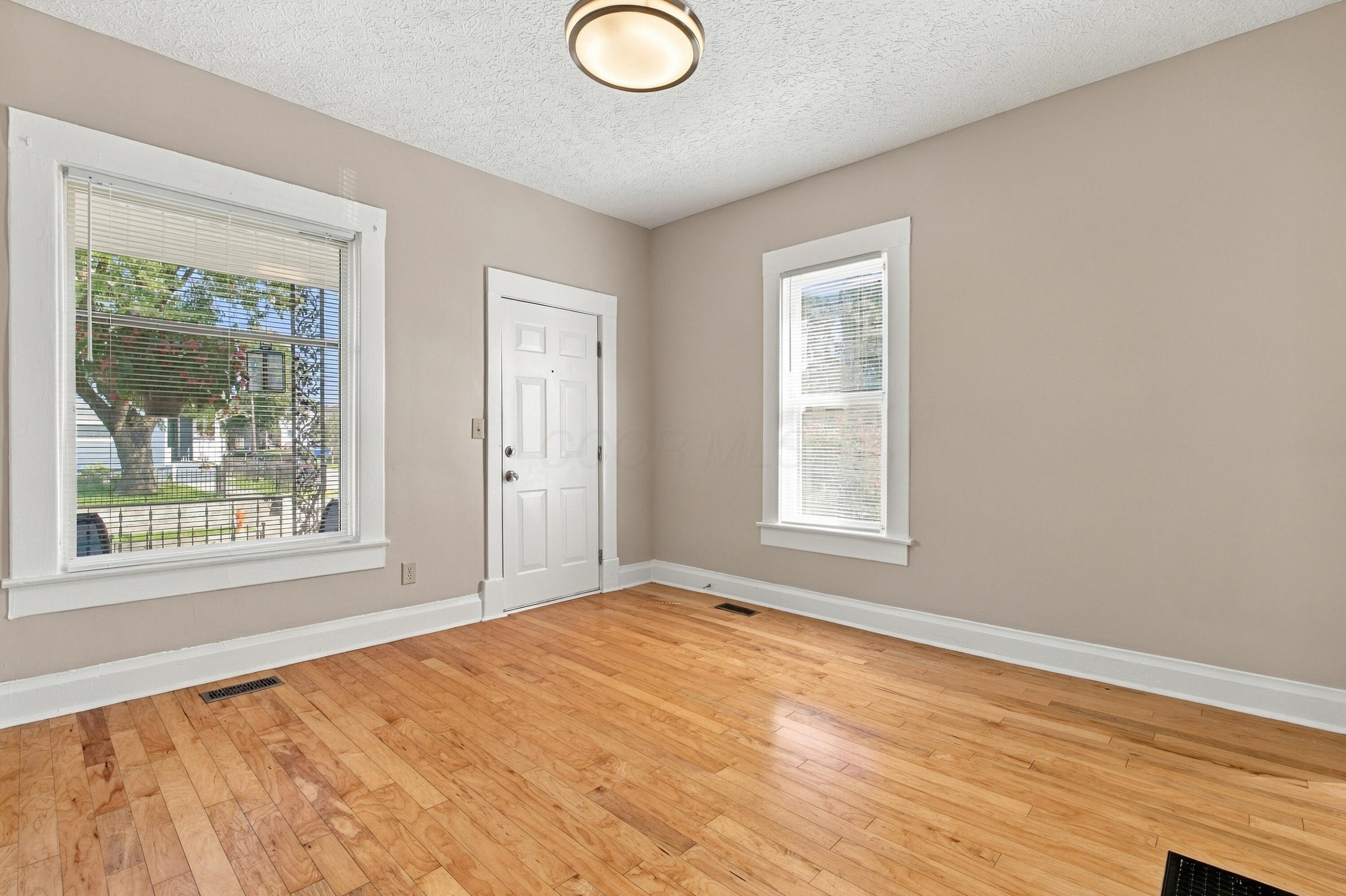 353 E Morrill Avenue Property Photo 8