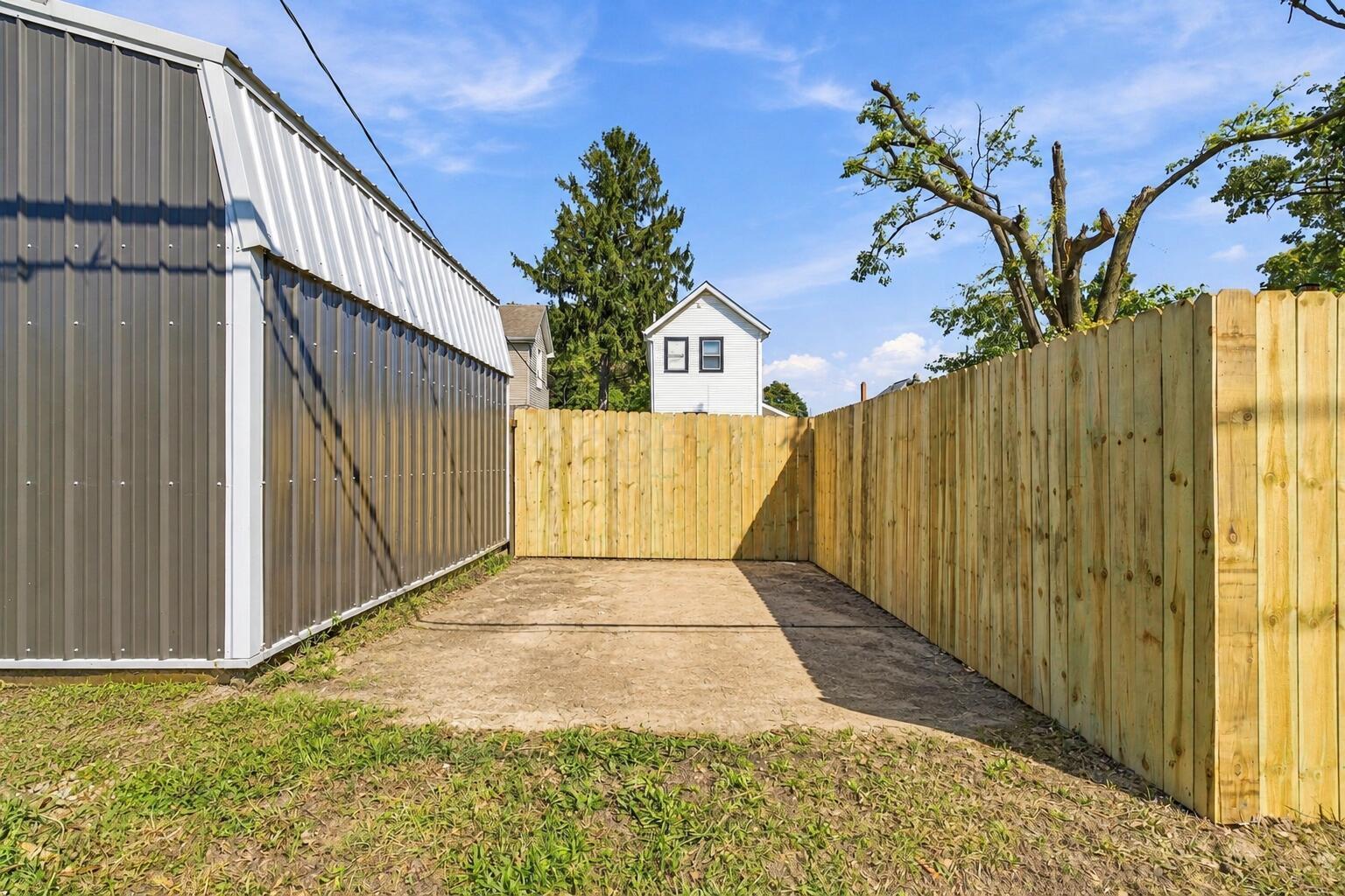 353 E Morrill Avenue Property Photo 42